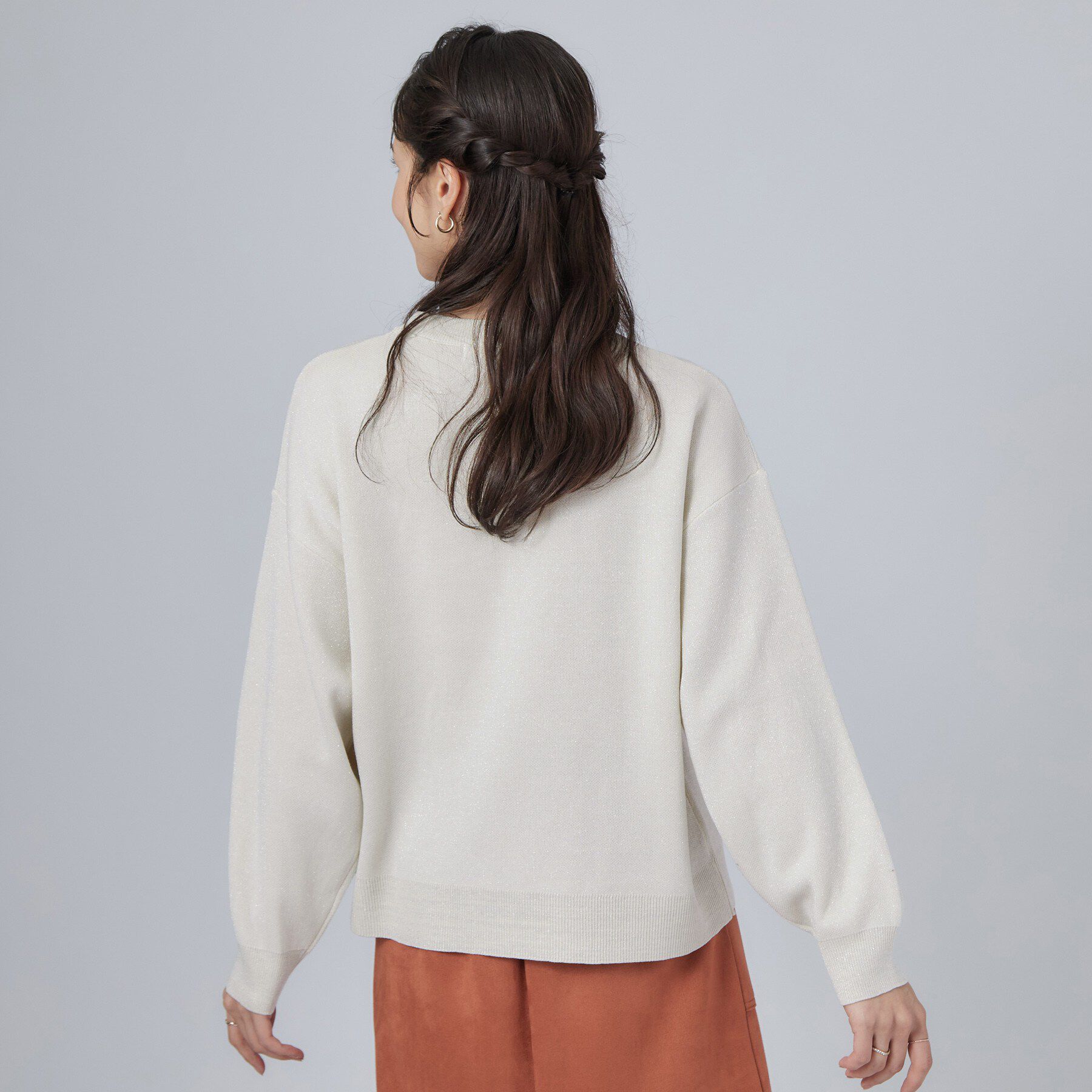 SHOO･LA･RUE「【S-LL/洗濯機可/体型カバー】繊細なラメが品よく華やか スウェットライクニット」|ニット・セーター|