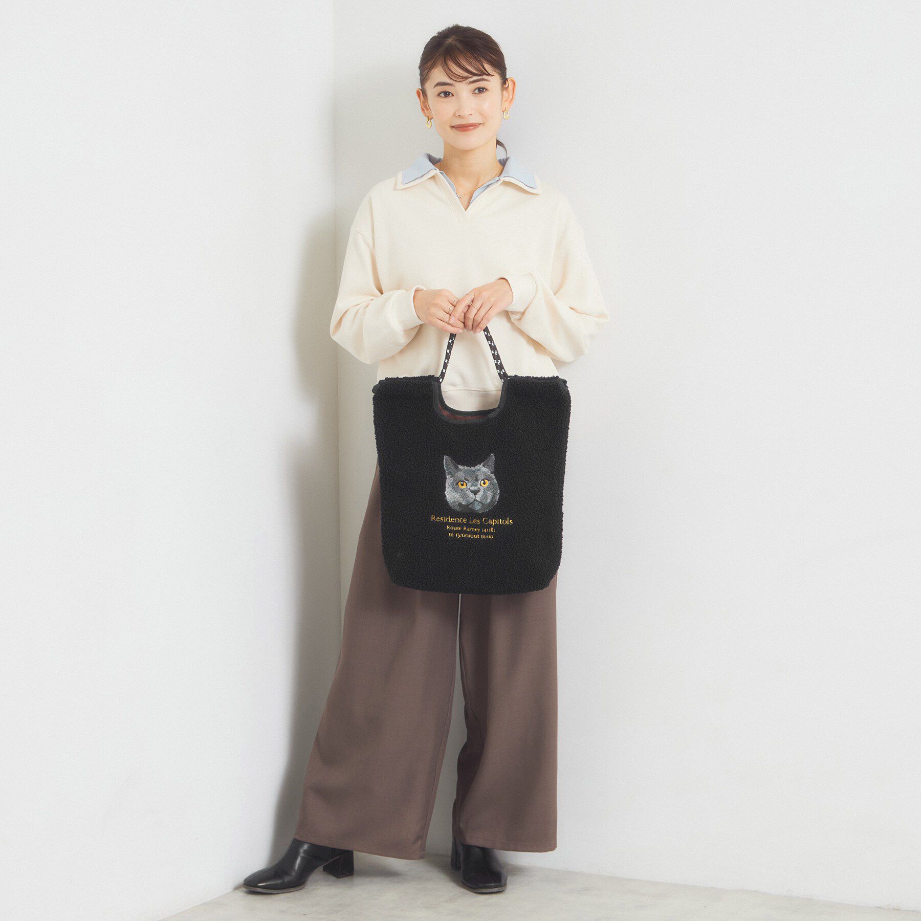 ITS&rsquo;DEMO「ボア刺繍コードトート」|トートバッグ|