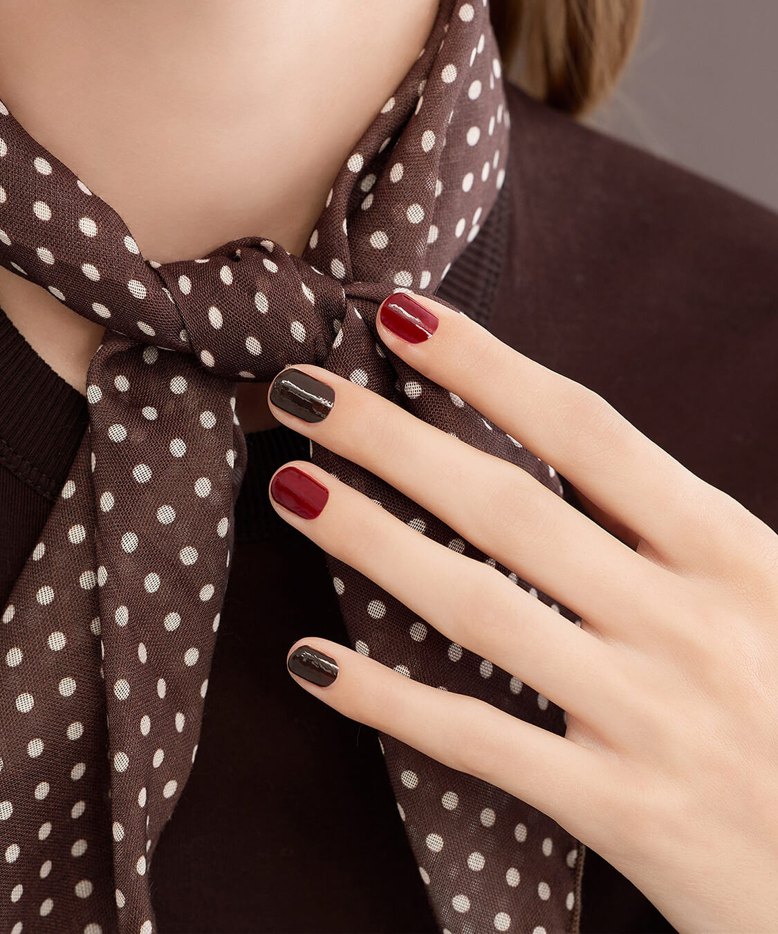 NAILS INC「1 STEP MANICURE Nail Bordeaux Duo」|ネイルカラー|