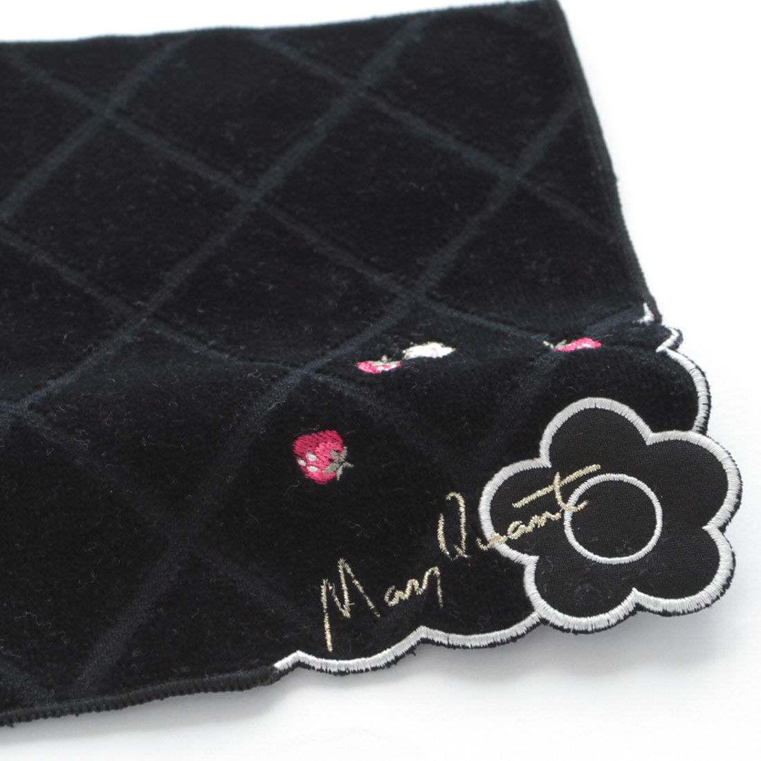 MARY QUANT「MARY QUANT ミニタオルハンカチ＜イチゴスカラップ＞」|タオル|