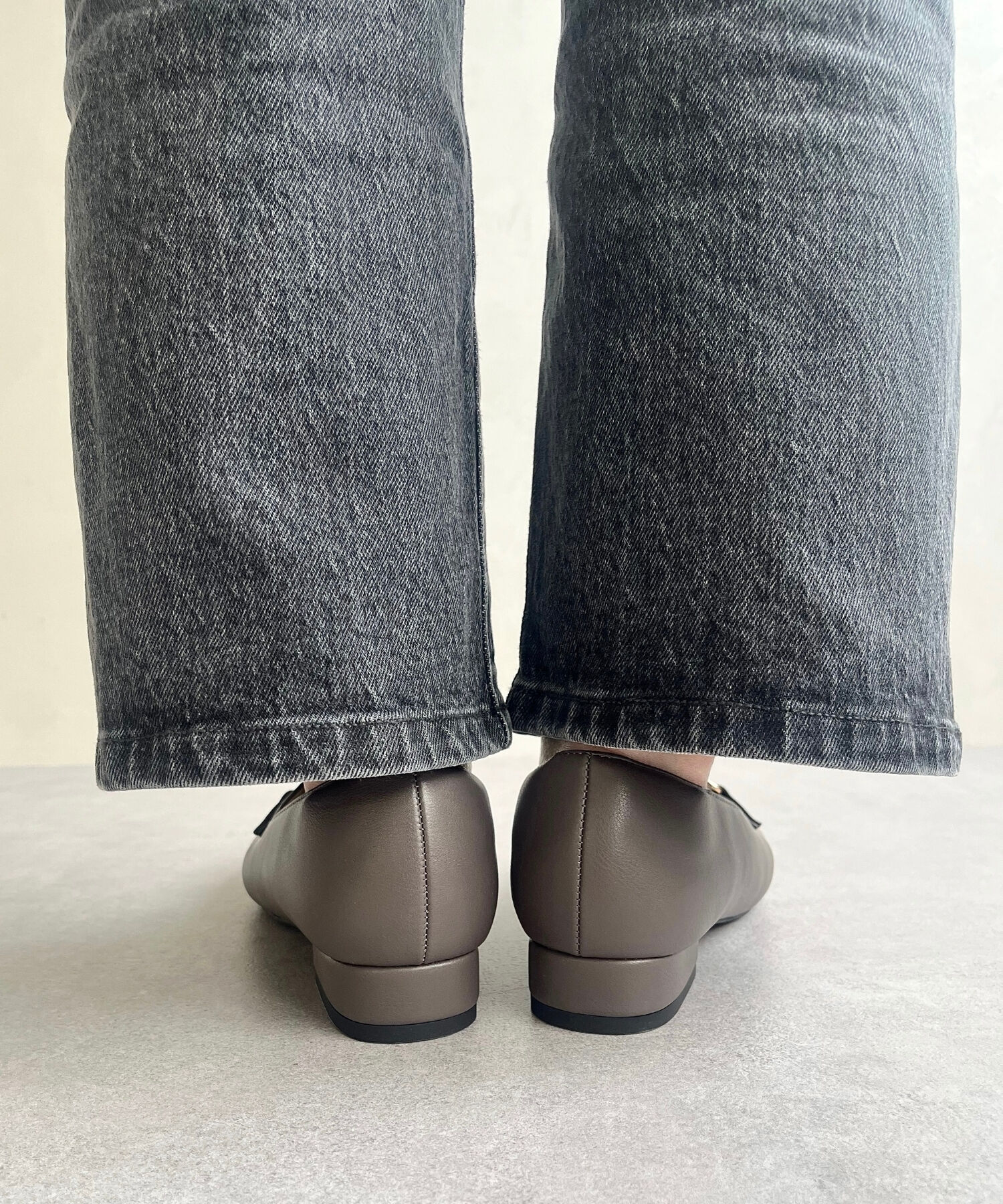 ORiental TRaffic「【跳べるパンプス/新色追加】スクエアトゥ ビット モチーフ ローファー /R-3210 ヒール2.3cm」|パンプス|