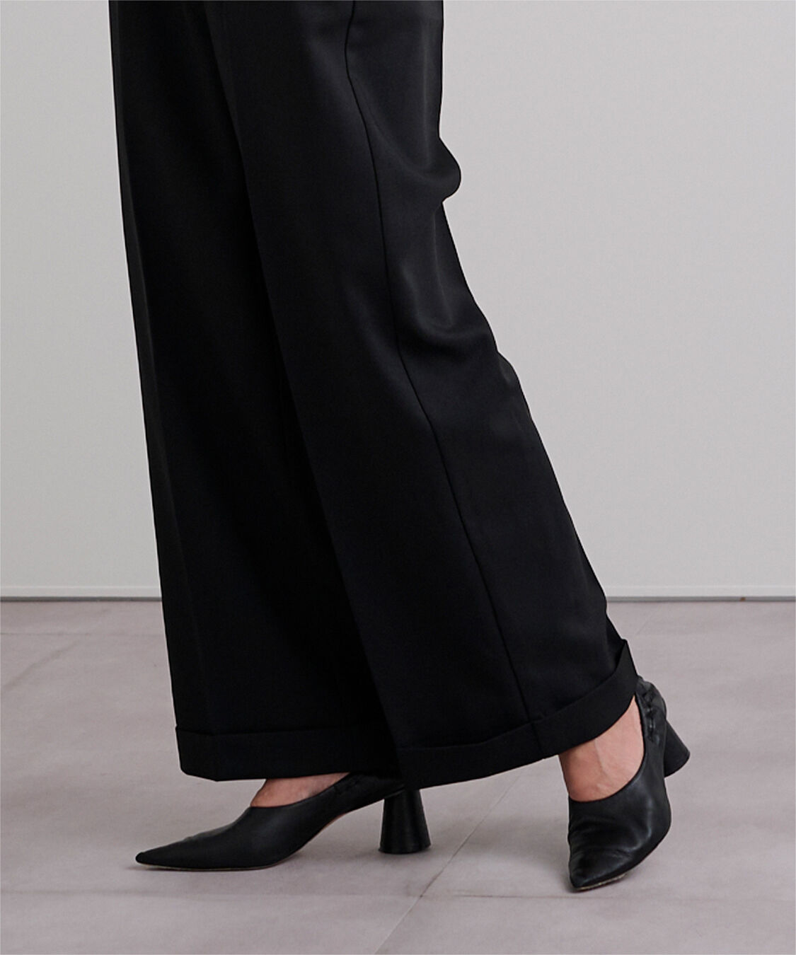 ur's「センタープレスダブルサロペットパンツ」|オールインワン|