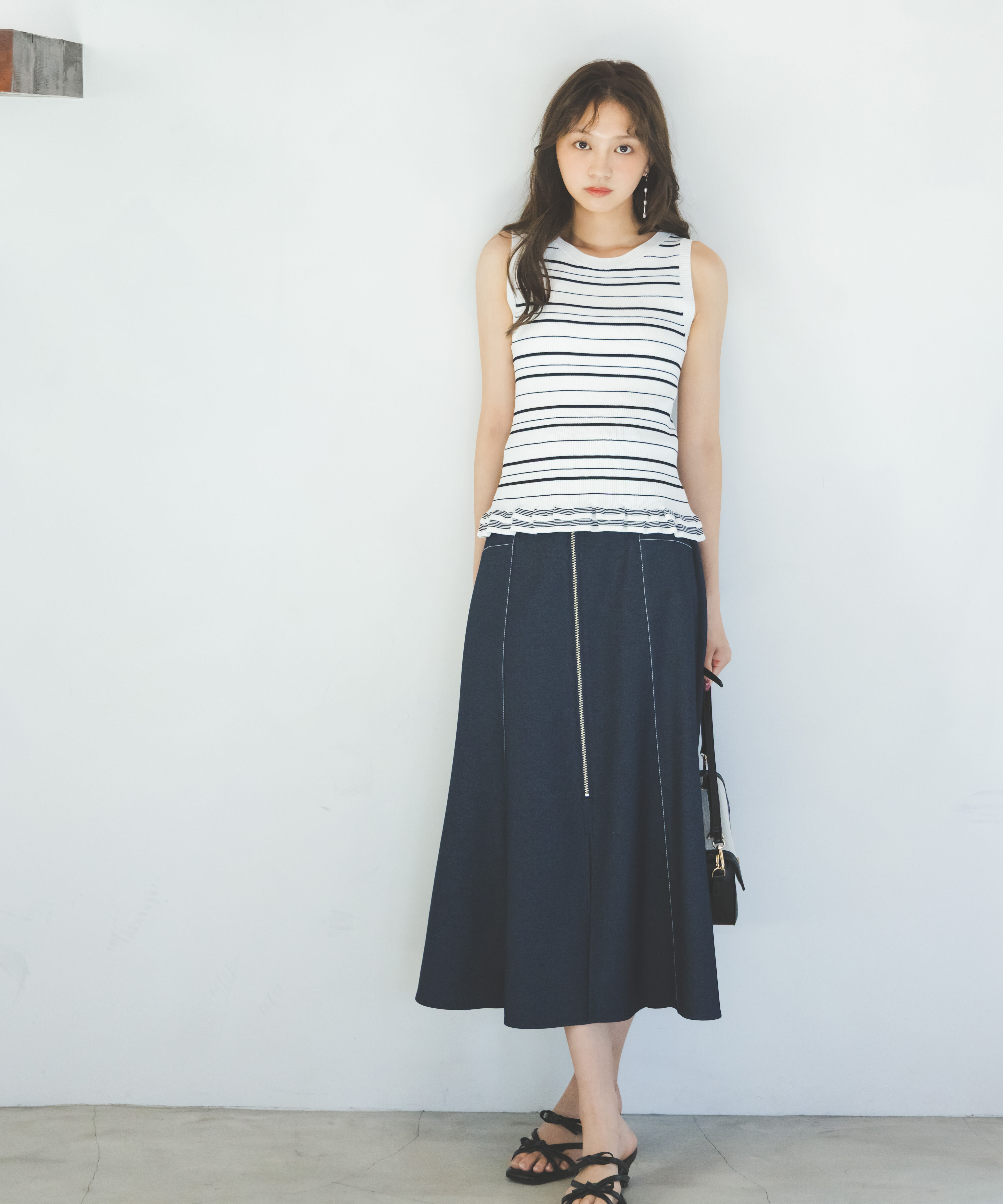 PROPORTION BODY DRESSING「＜中川紅葉さん着用＞フロントジップマーメイドスカート」|スカート|ネイビー
