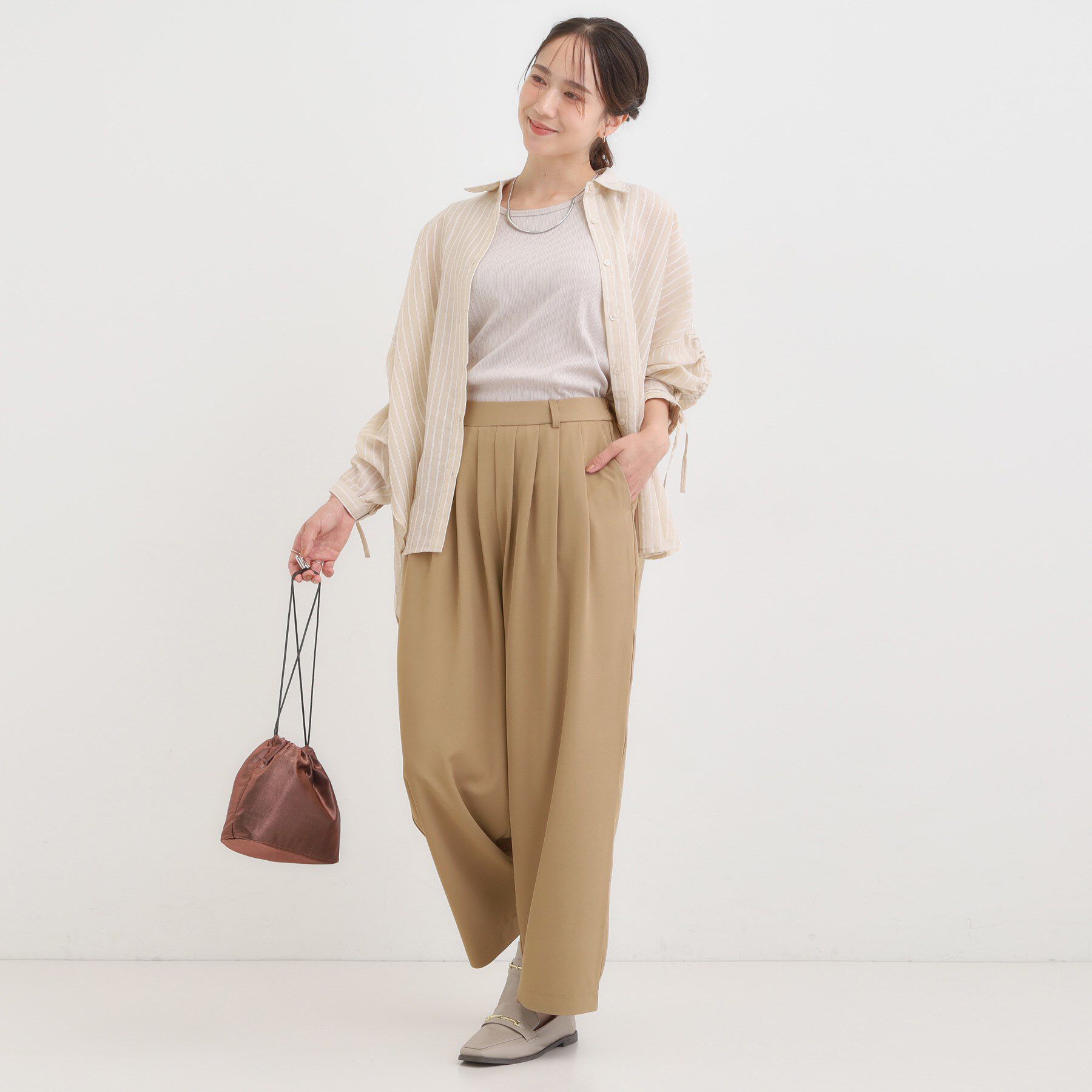 SHOO･LA･RUE「【S-LL】腰まわりや太ももを自然にカバー タックワイドパンツ」|その他|