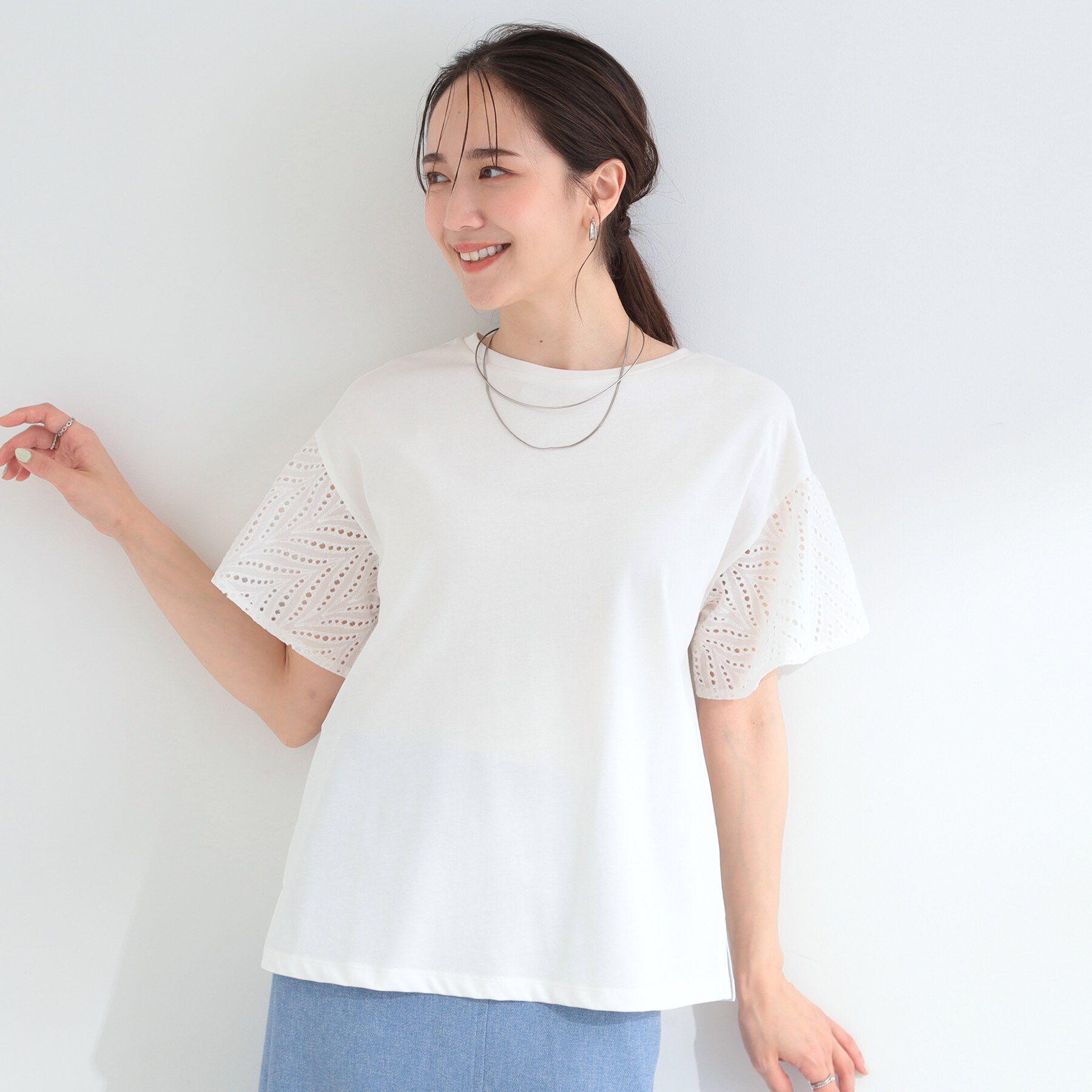 SHOO･LA･RUE「【S-LL/洗濯機可/体型カバー】汗じみが気になりにくい お袖レースフレアTシャツ」|Tシャツ・カットソー|