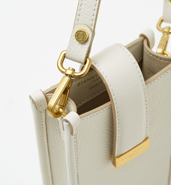 qualite「【GIANNI CHIARINI】カリーナ　ショルダーバッグ」|ショルダー・メッセンジャー|