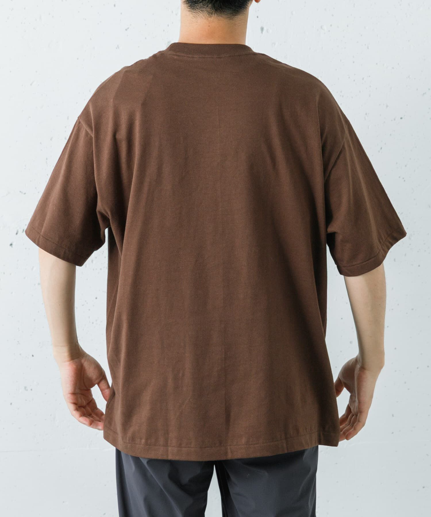URBAN RESEARCH「LOGIC ONE　LOGO T-SHIRTS」|Tシャツ・カットソー|