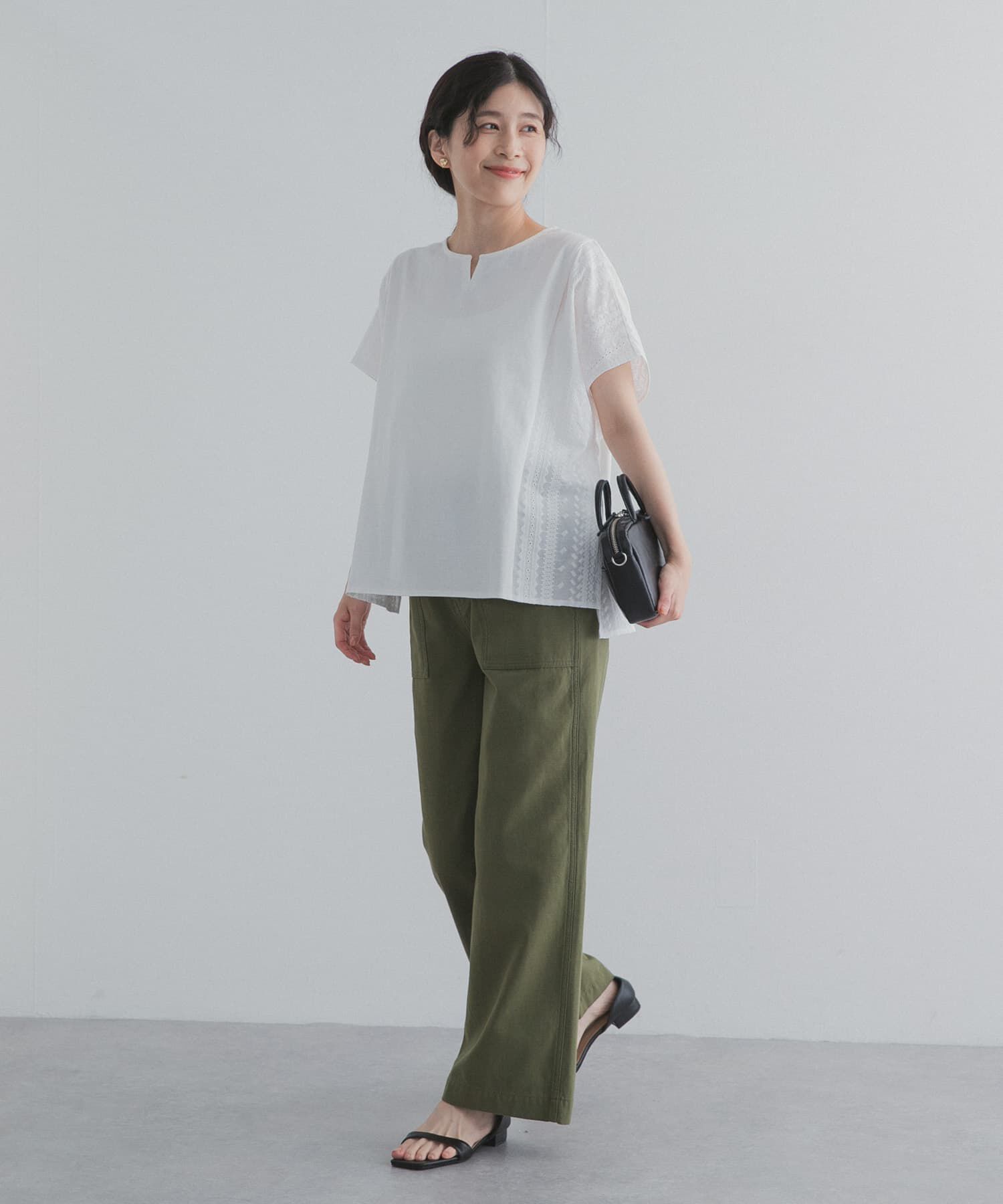 URBAN RESEARCH DOORS「サイドレース刺繍切替プルオーバー」|その他|