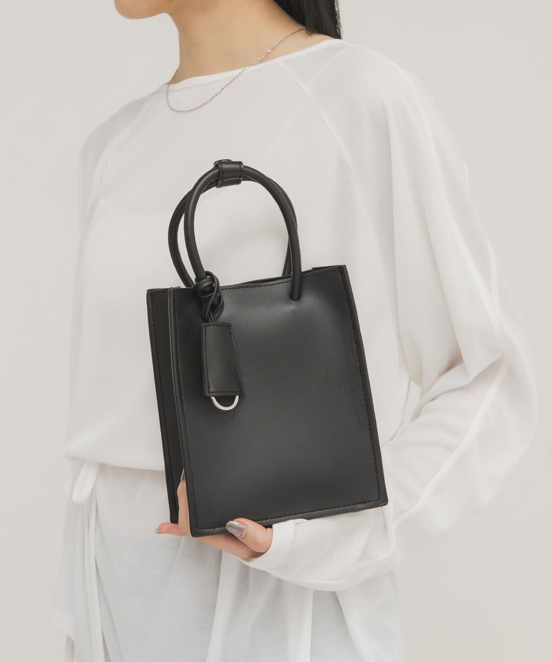  「チャーム付きスクエアミニBAG」|ハンドバッグ|