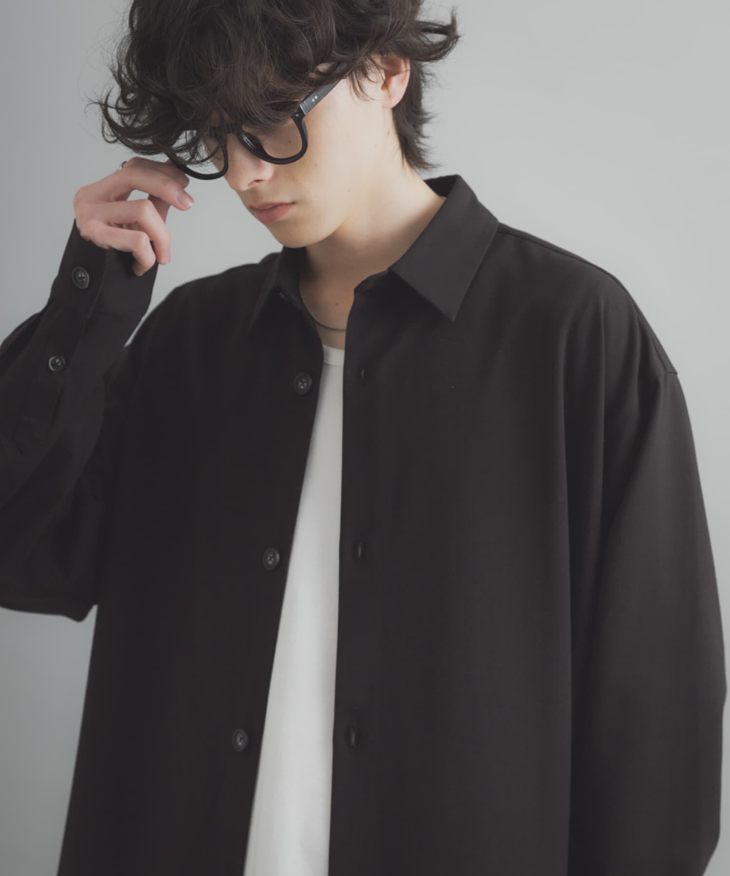 SENSE OF PLACE by URBAN RESEARCH「『ユニセックス』『イージーケア』カラールーズシャツ」|シャツ・ブラウス|ブラック