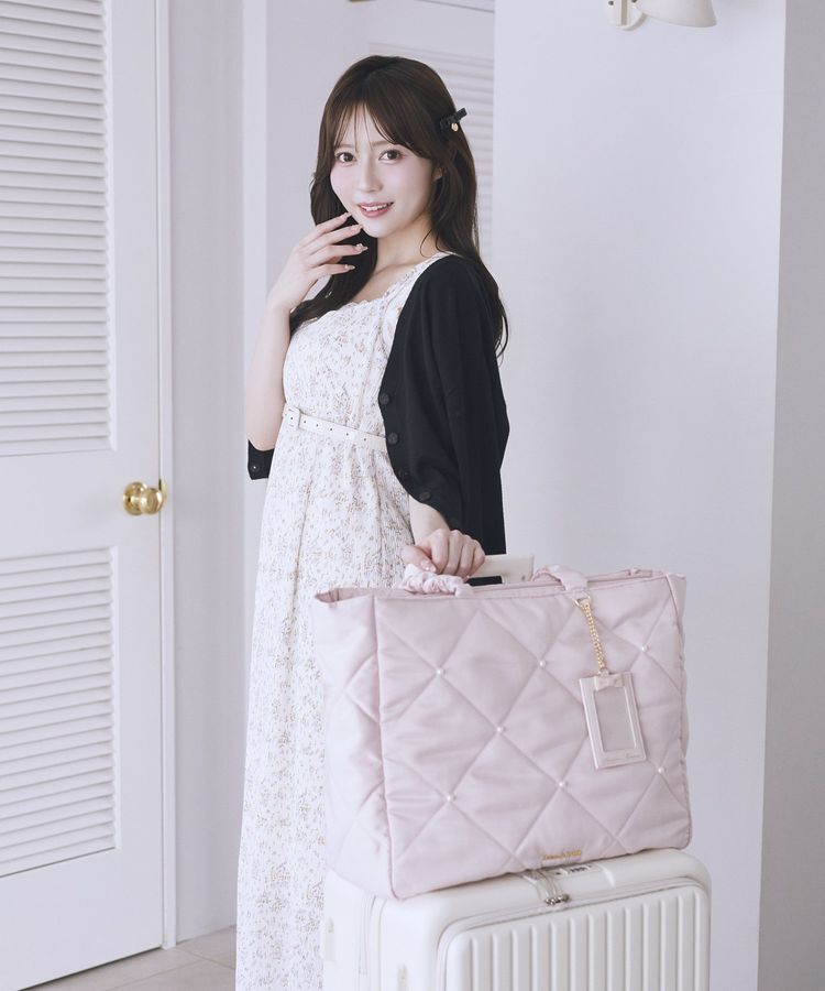 Maison de FLEUR「Fチャームキルティングパスケース」|その他|
