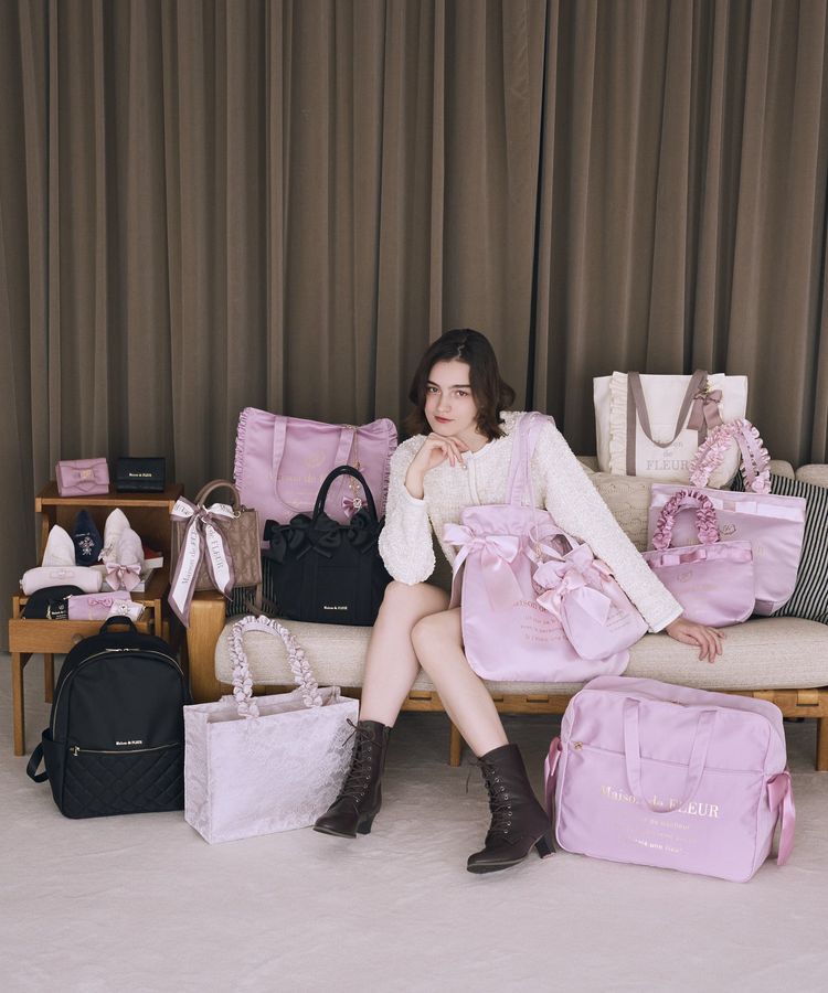 Maison de FLEUR「リール付きビジューリボンパスケース」|その他|
