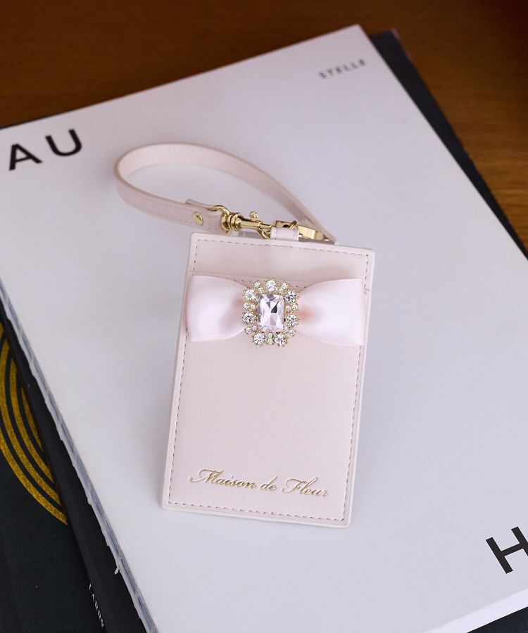 Maison de FLEUR「リール付きビジューリボンパスケース」|その他|ピンク