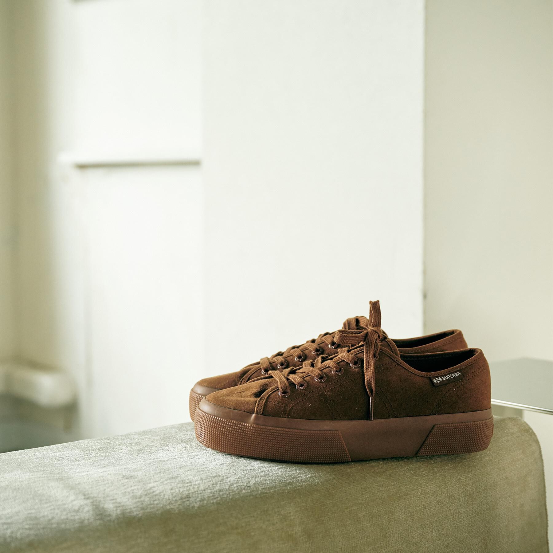 UNTITLED「【別注】SUPERGA3740 スエード調スニーカー」|スニーカー|