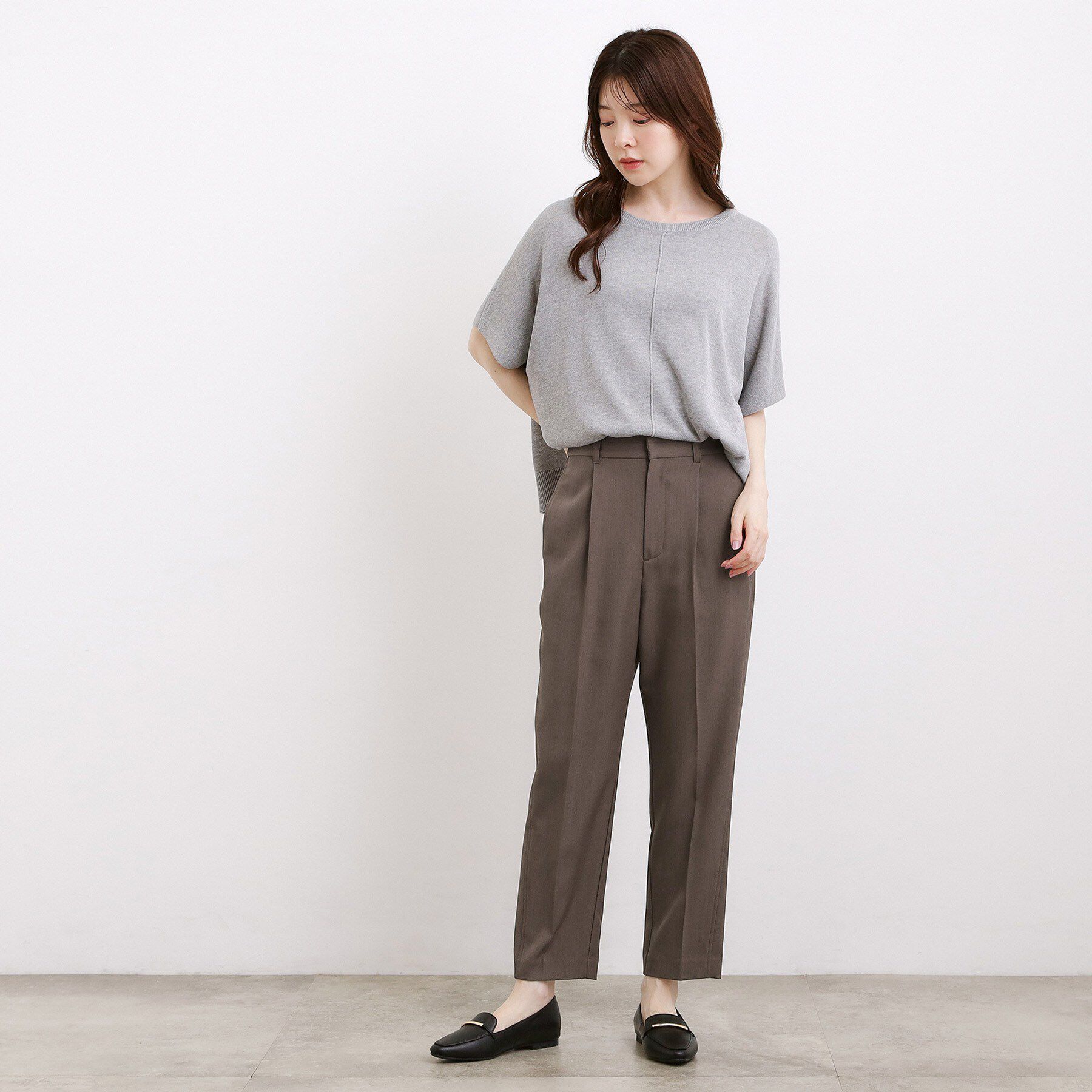grove「【防しわ/S-3L】美しいシルエットが続く テーパードパンツ」|その他|