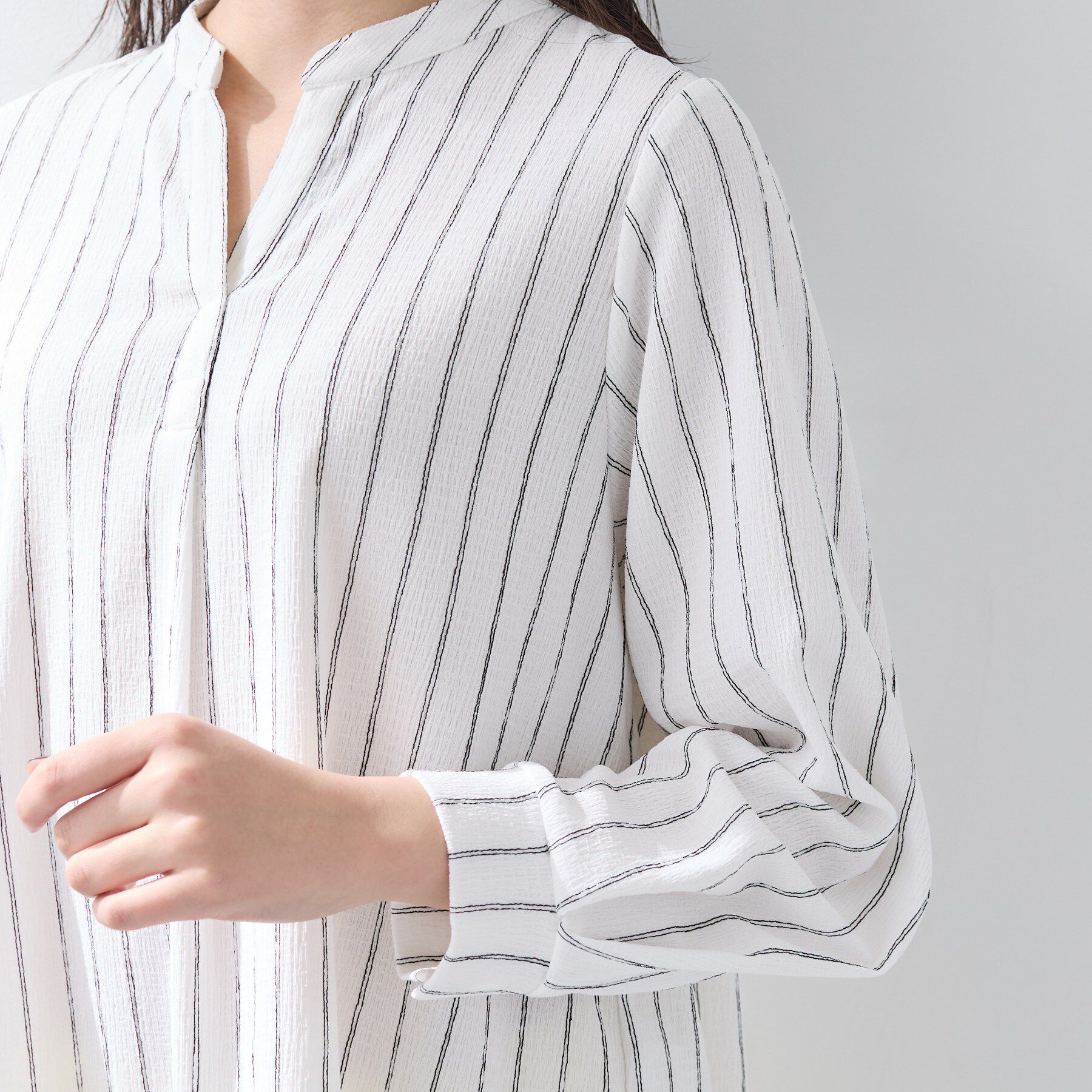 INDIVI「【洗える／着心地楽ちん】ブラウス風ストライプカットソートップス」|Tシャツ・カットソー|