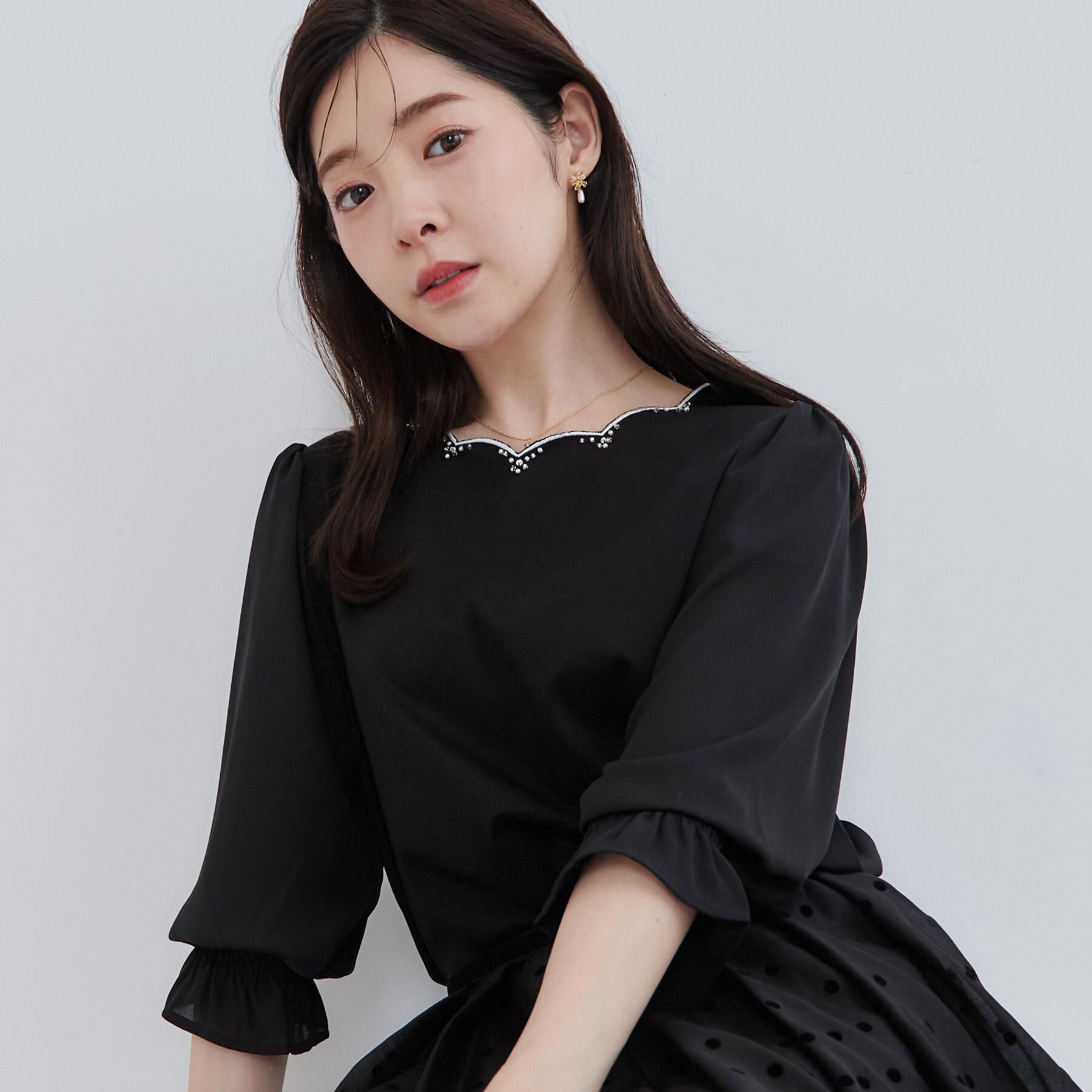 Couture broach「【顔まわり華やぐ・UVカット】スカラ刺繍トップス」|Tシャツ・カットソー|