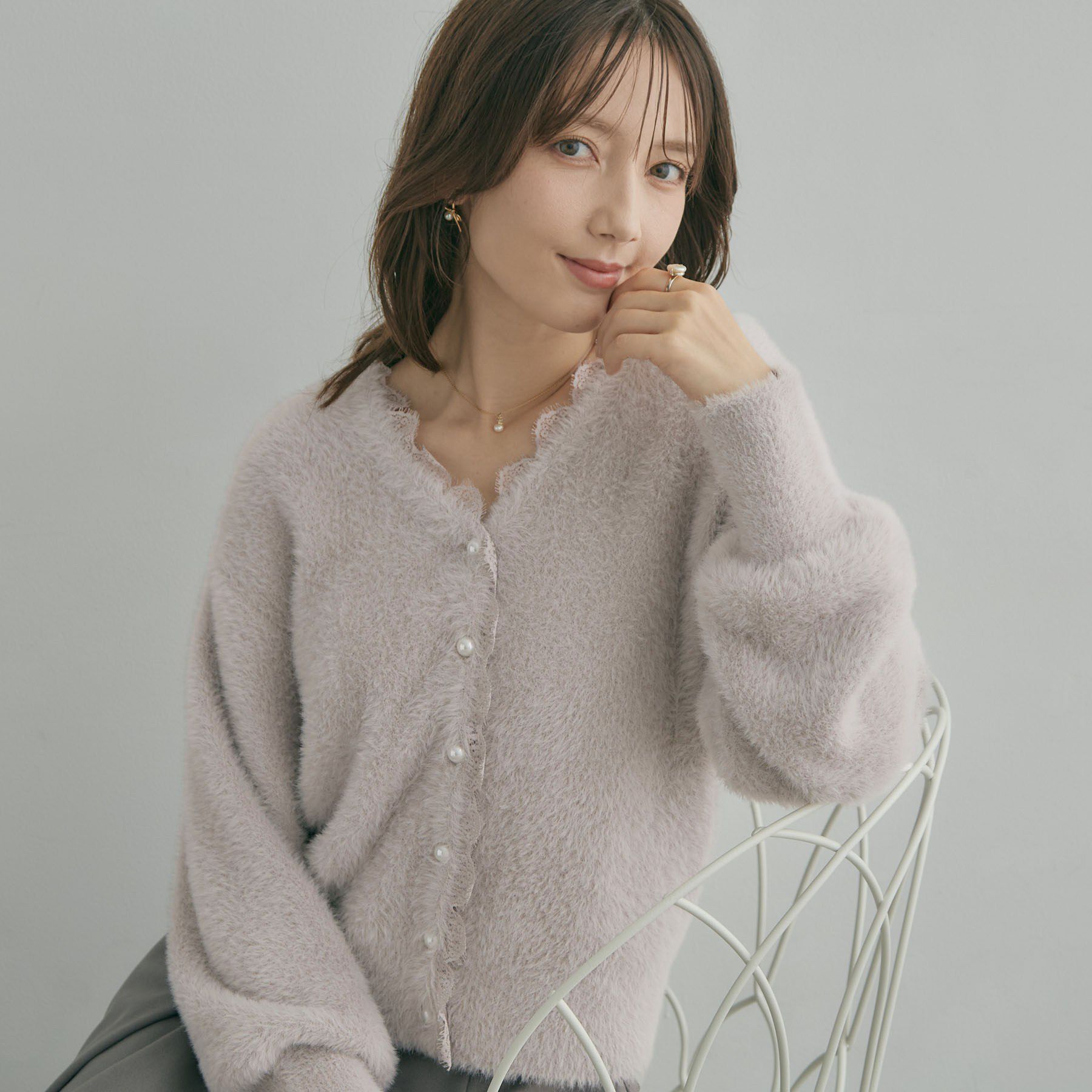 Couture broach「【ふわふわフェザー】前後2WAY ニットカーディガン」|カーディガン|