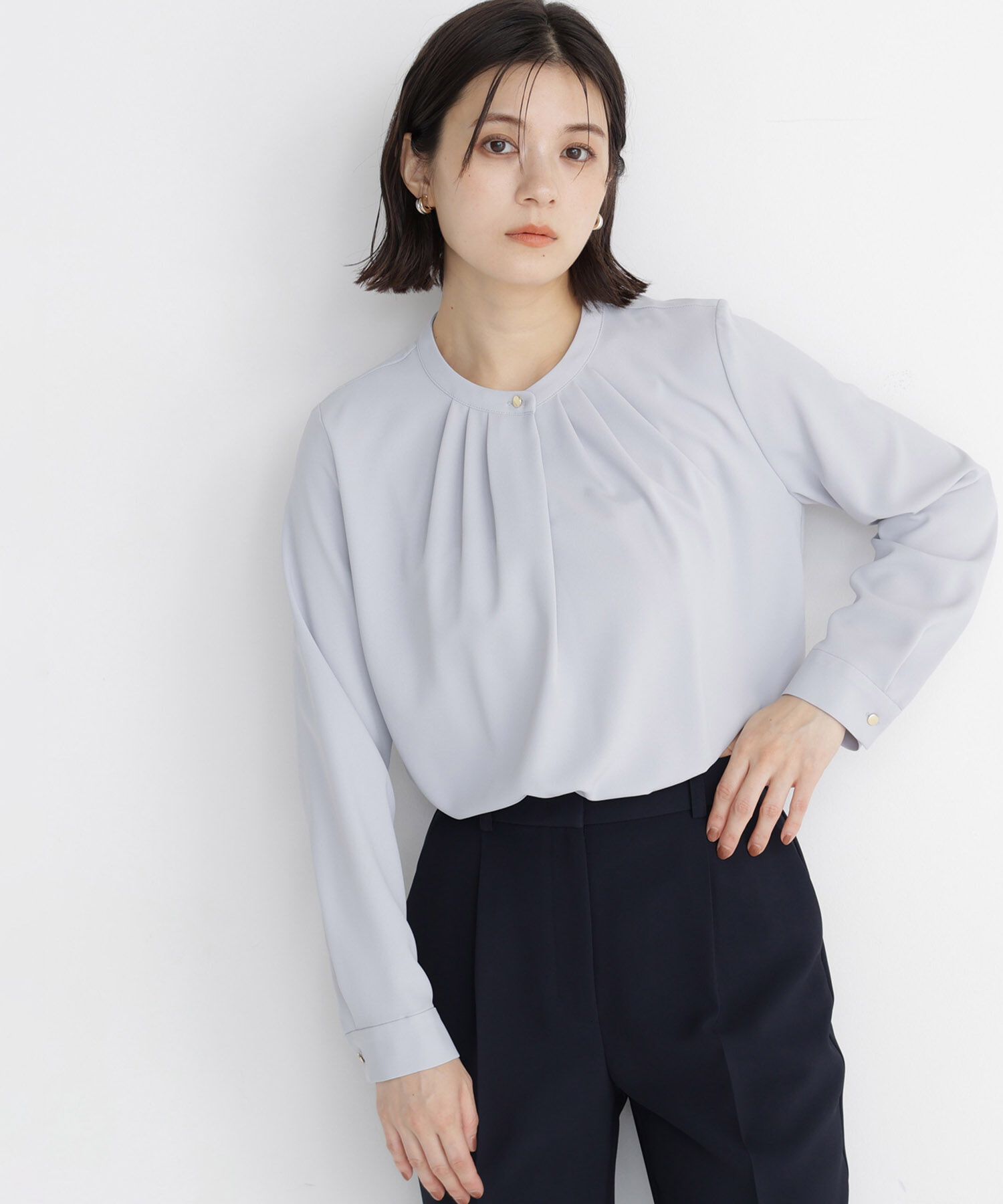  「フロントタックブラウス 26AW」|シャツ・ブラウス|ブルー