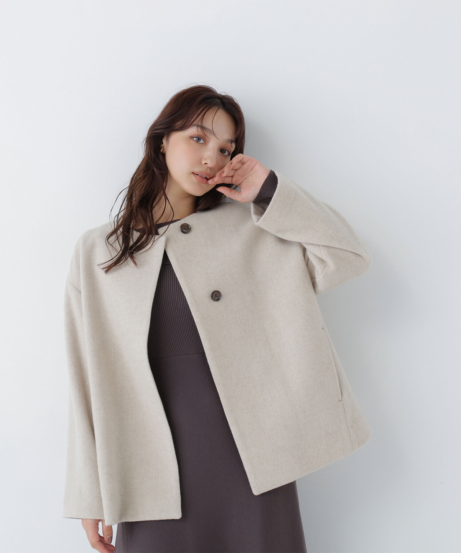  「＜EC限定カラー：イエロー＞カシミヤブレンドハーフコート 26AW」|ブルゾン・スタジャン|
