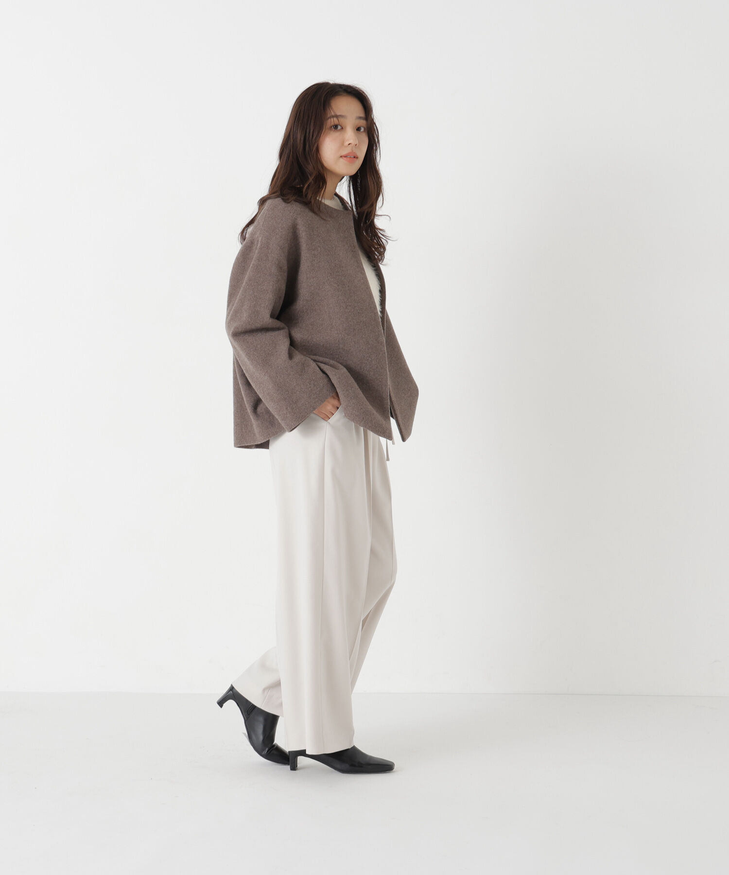  「＜EC限定カラー：イエロー＞カシミヤブレンドハーフコート 26AW」|ブルゾン・スタジャン|