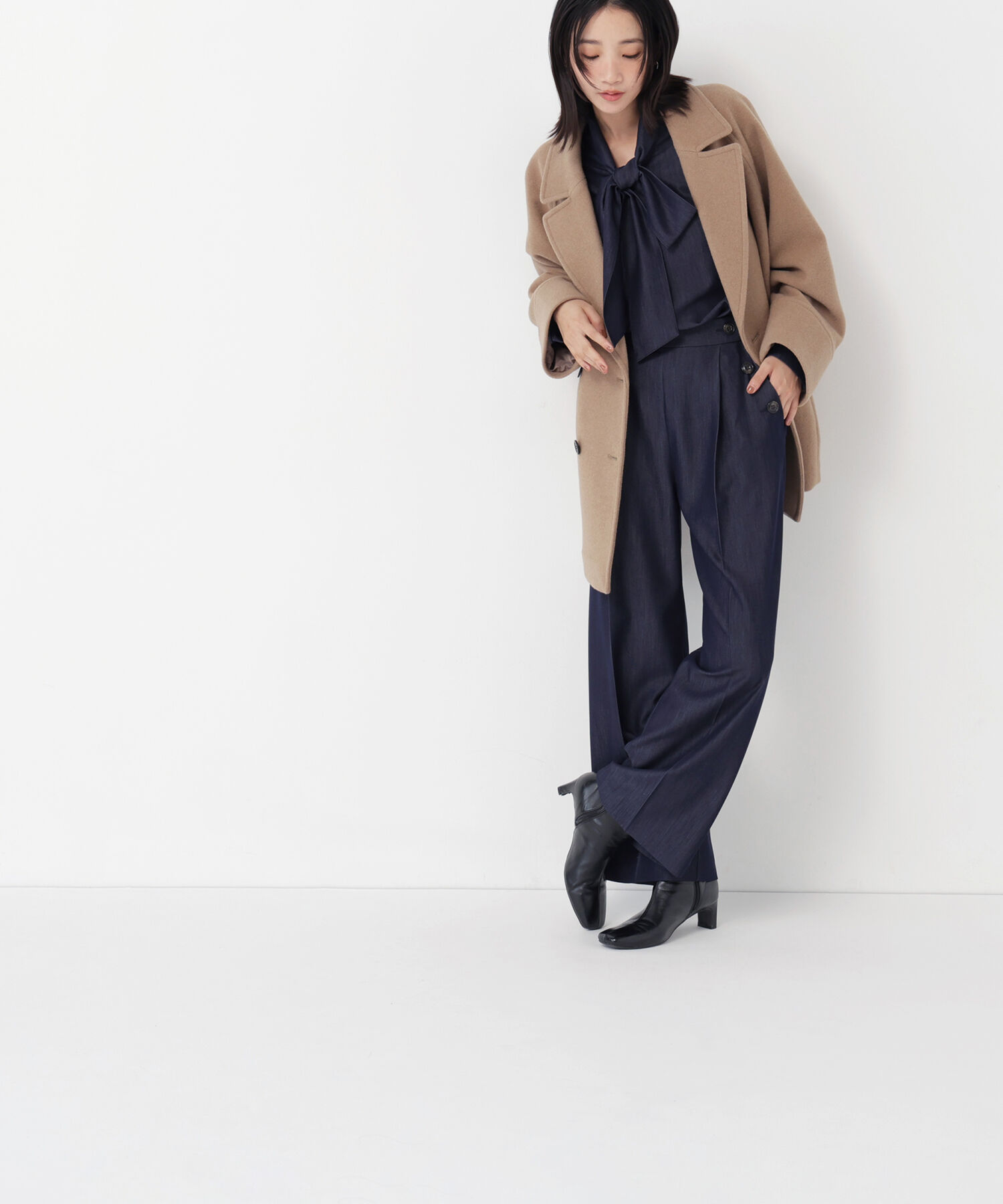 「ダブルブレストミドルコート 26AW」|ブルゾン・スタジャン|