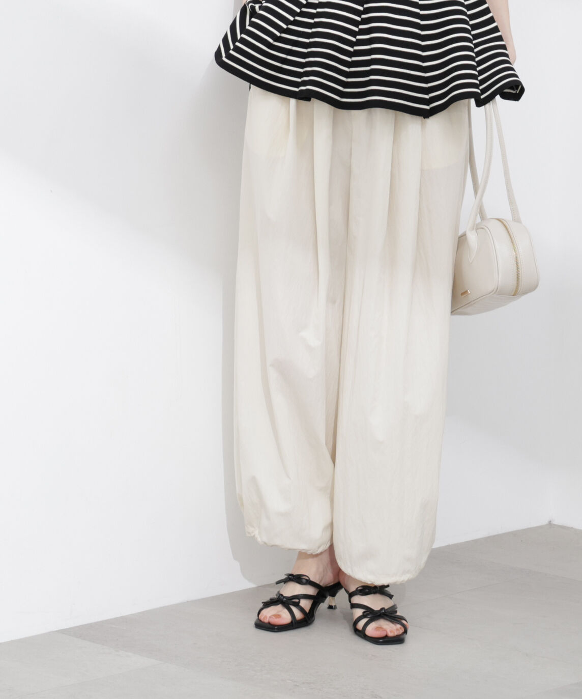 PROPORTION BODY DRESSING「〈a/mie〉ナイロンタックパンツ 26SS」|その他|