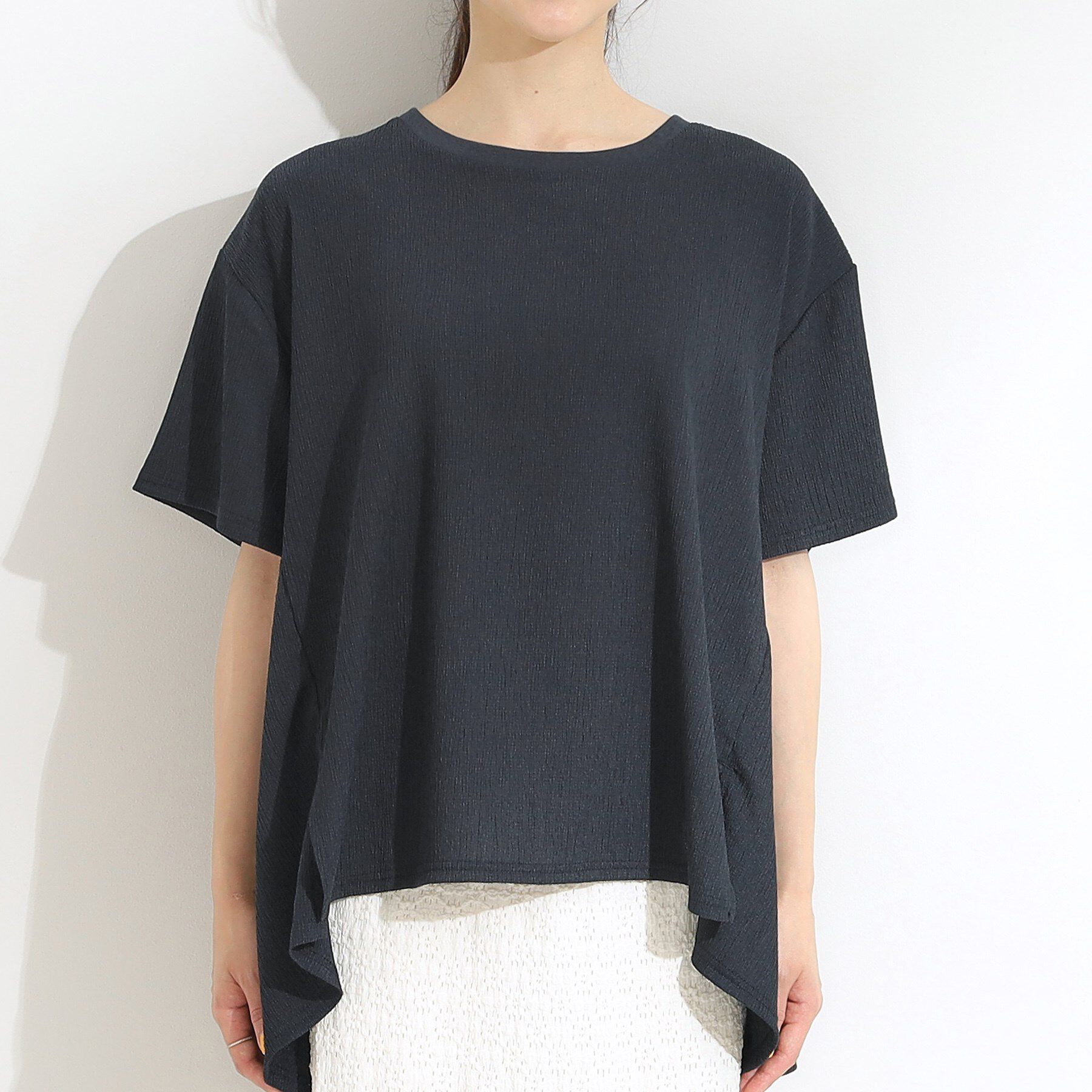 SHOO･LA･RUE「【S-LL/洗える/体型カバー/5分袖】涼しくきれいに決まる Aライントップス」|Tシャツ・カットソー|
