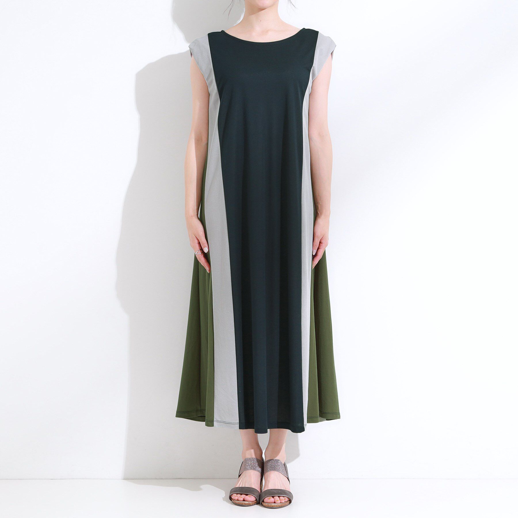 SHOO･LA･RUE「【S-LL/ひんやり】全身すっきり見えが楽に叶う サイド切替 バイカラーAラインワンピース」|ワンピース|