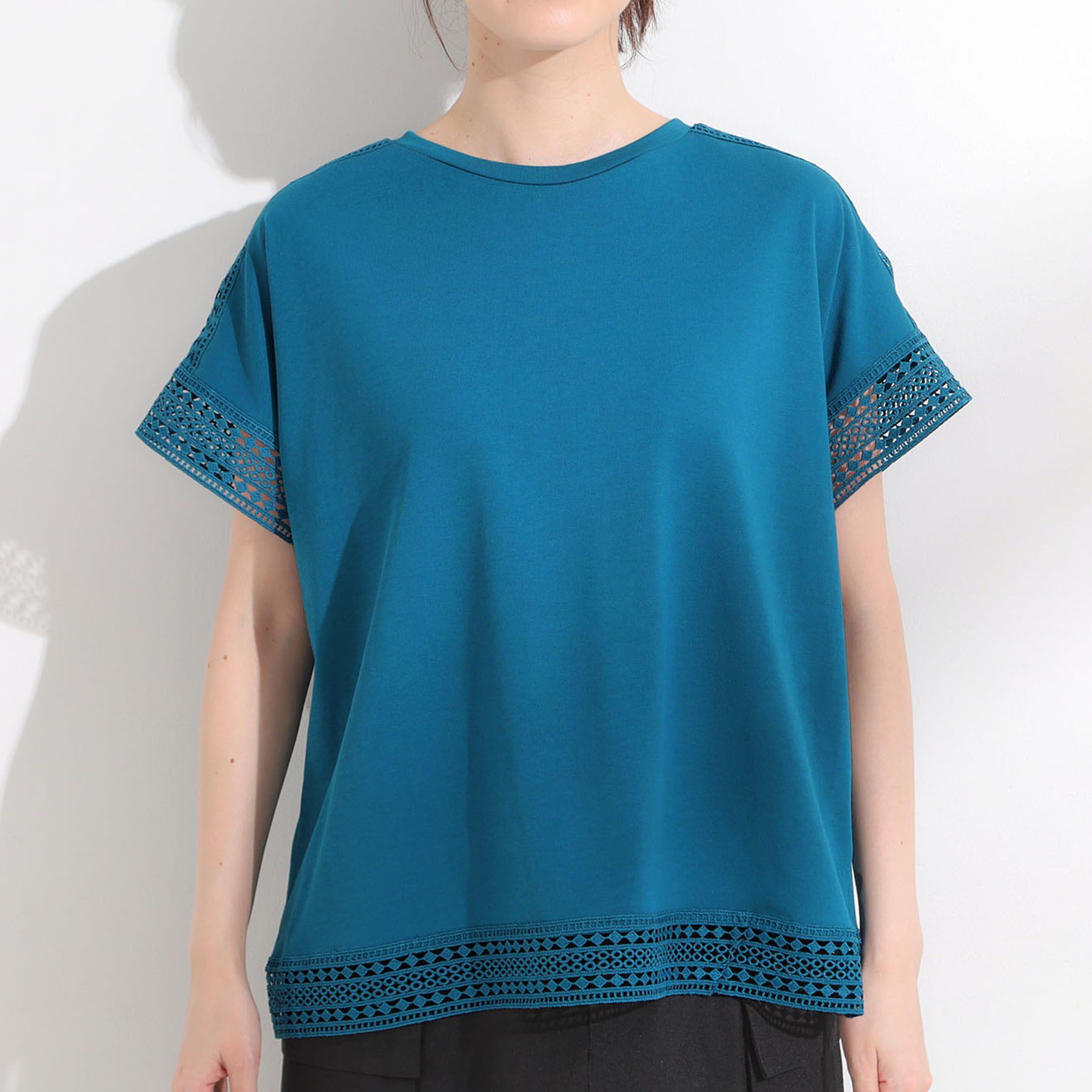 SHOO･LA･RUE「【S-LL/ひんやり】インせず決まる 楽してきれいなレース付きトップス」|Tシャツ・カットソー|