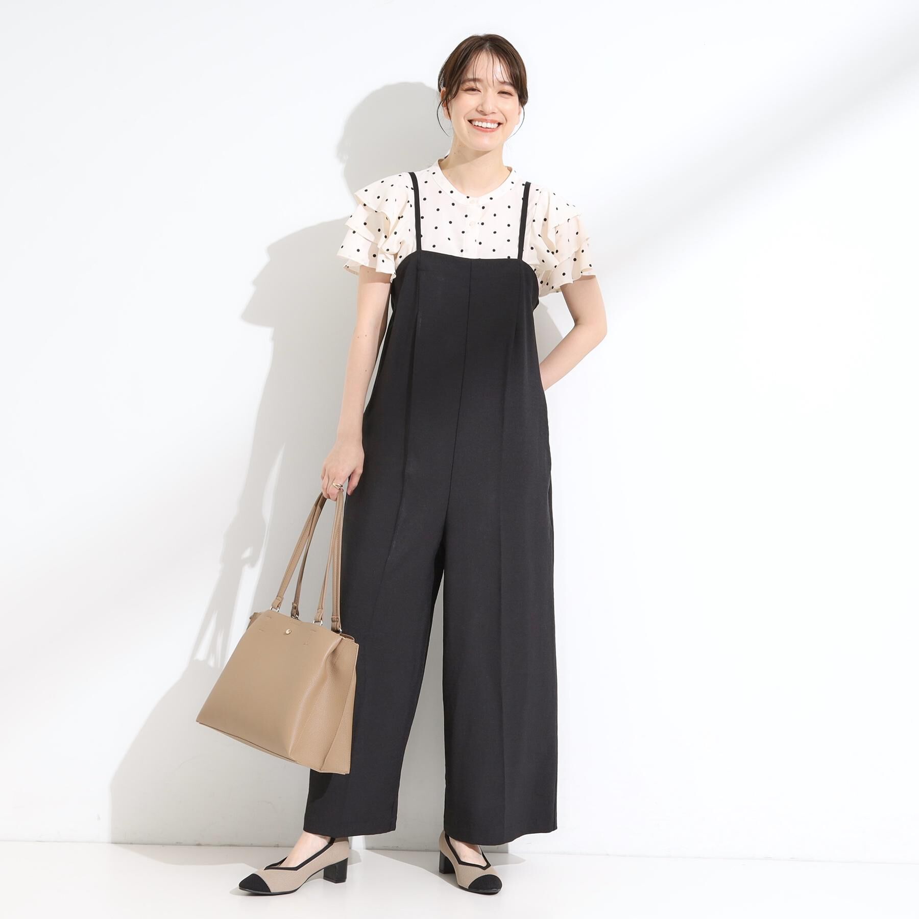 SHOO･LA･RUE「【無地/ドット柄】お袖フリルが華やぐ きれいめブラウス」|シャツ・ブラウス|