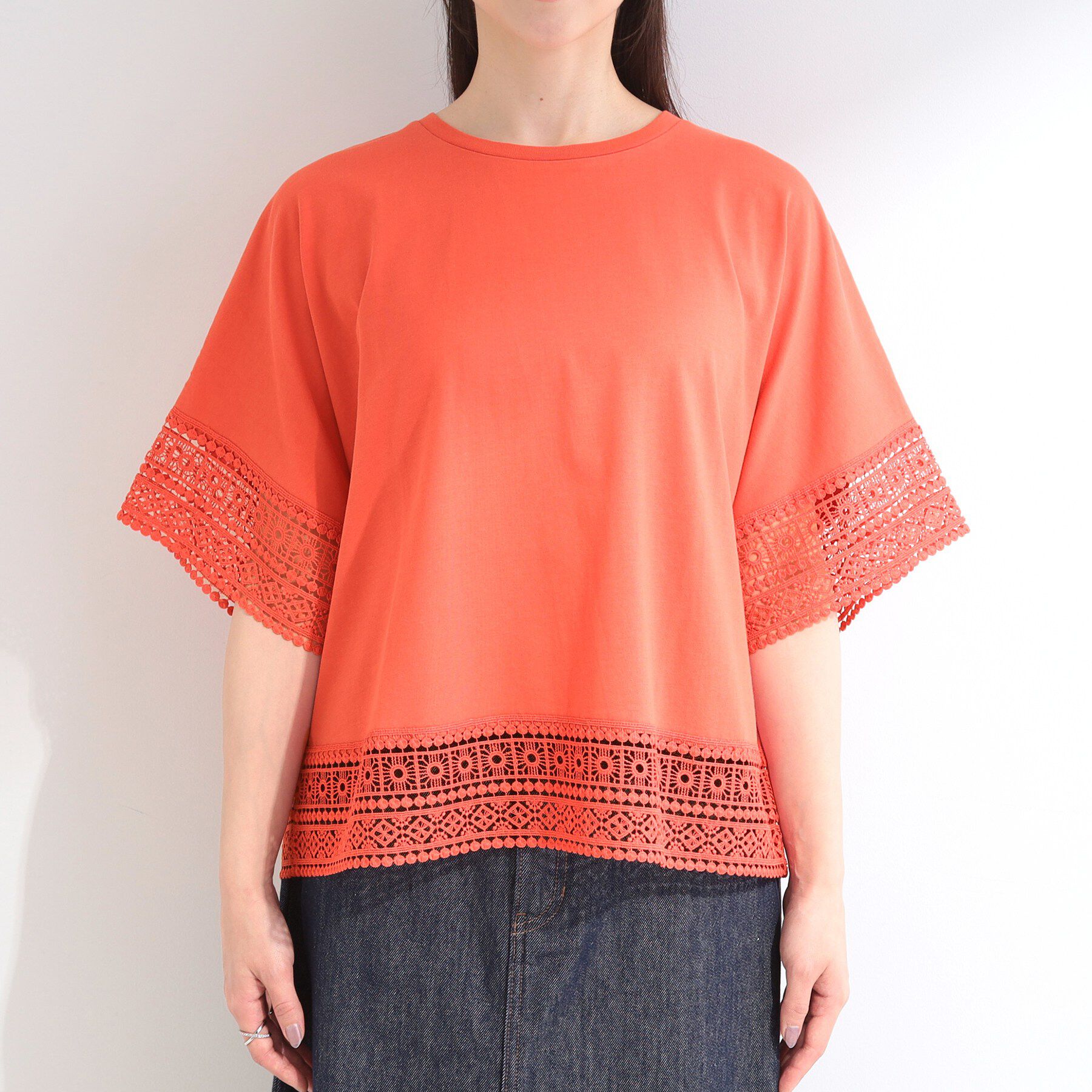 SHOO･LA･RUE「【洗濯機可/体型カバー/S-LL】レース使いがポイント デザインTシャツ」|Tシャツ・カットソー|