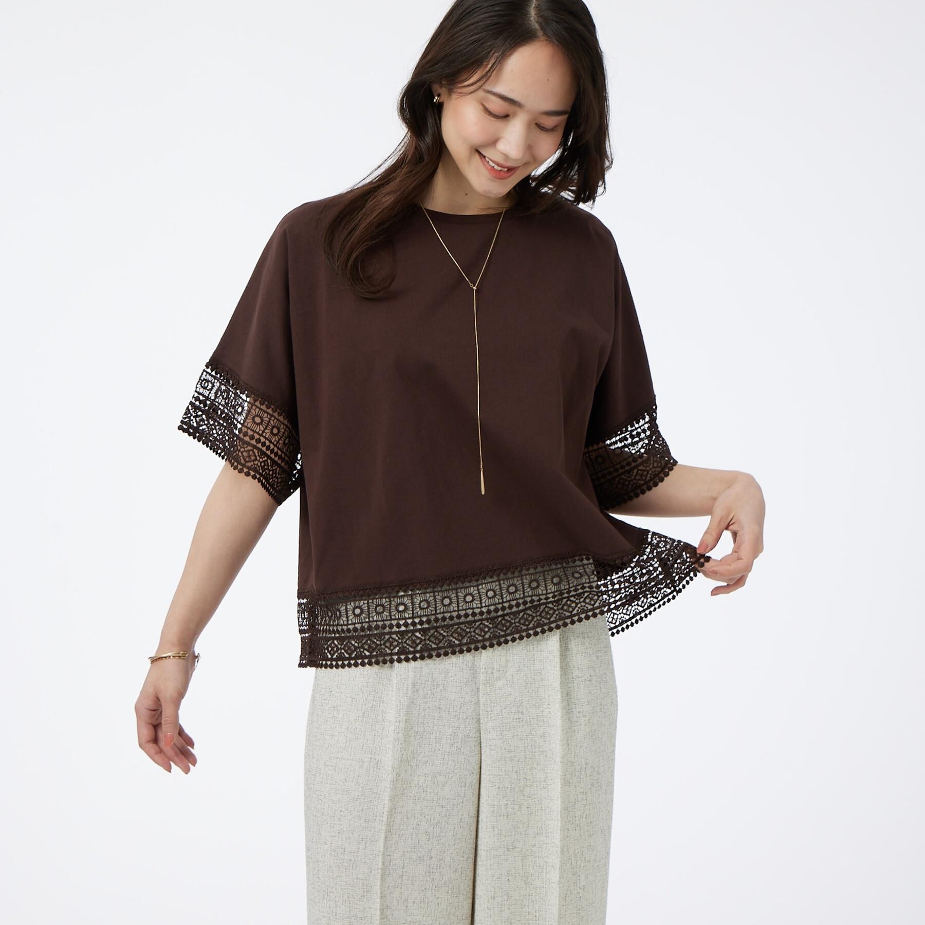 SHOO･LA･RUE「【洗濯機可/体型カバー/S-LL】レース使いがポイント デザインTシャツ」|Tシャツ・カットソー|