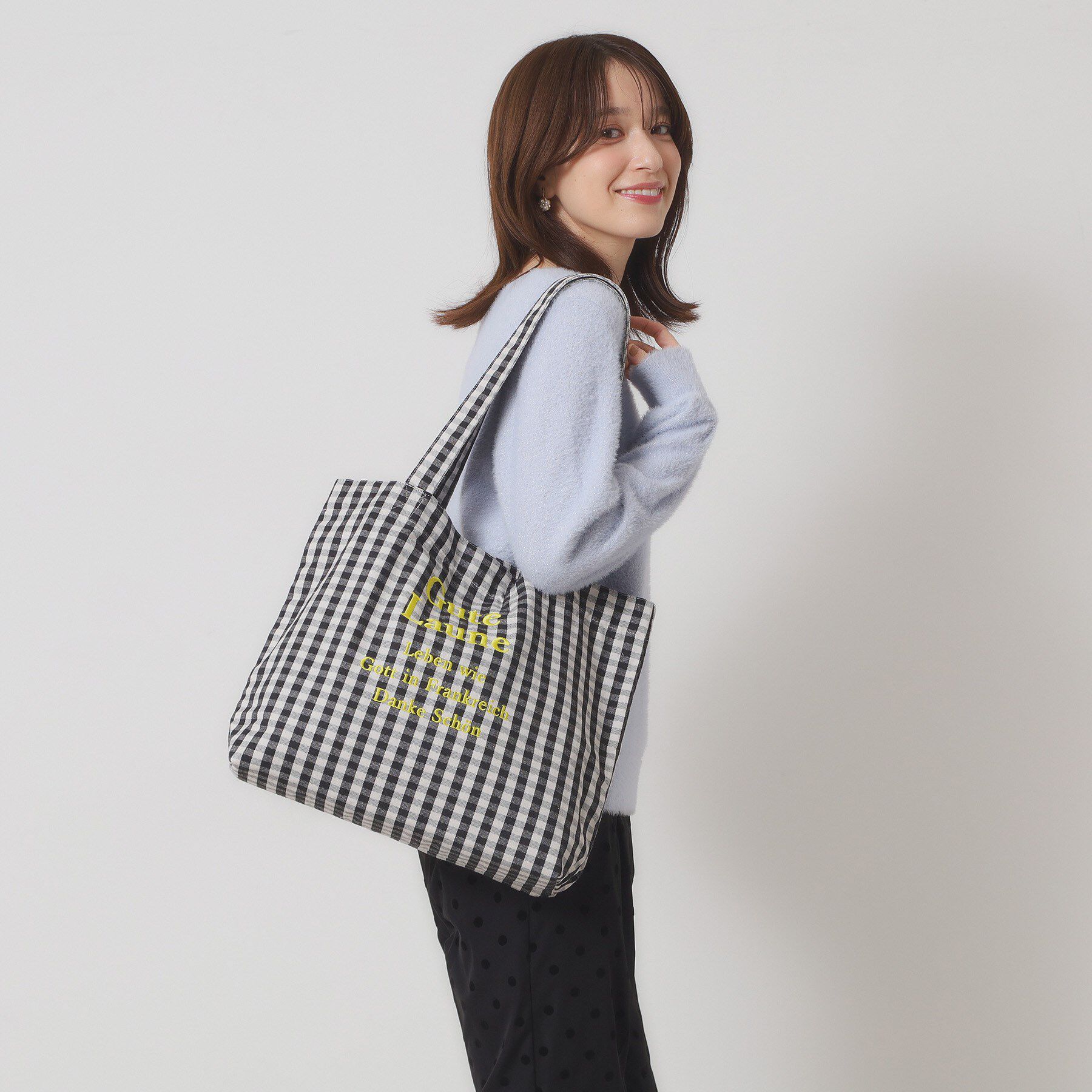 ITS&rsquo;DEMO「【A4対応】ロゴ刺繍ラージトート」|トートバッグ|ブラック(219)