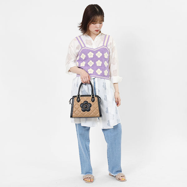 MARY QUANT「スクエアキルトデイジーパッチ 2WAYトート」|トートバッグ|