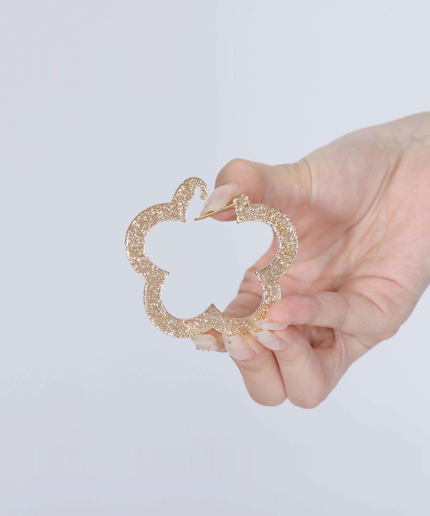 MARY QUANT「デイジーアウトラインアクリル カラビナ」|その他|
