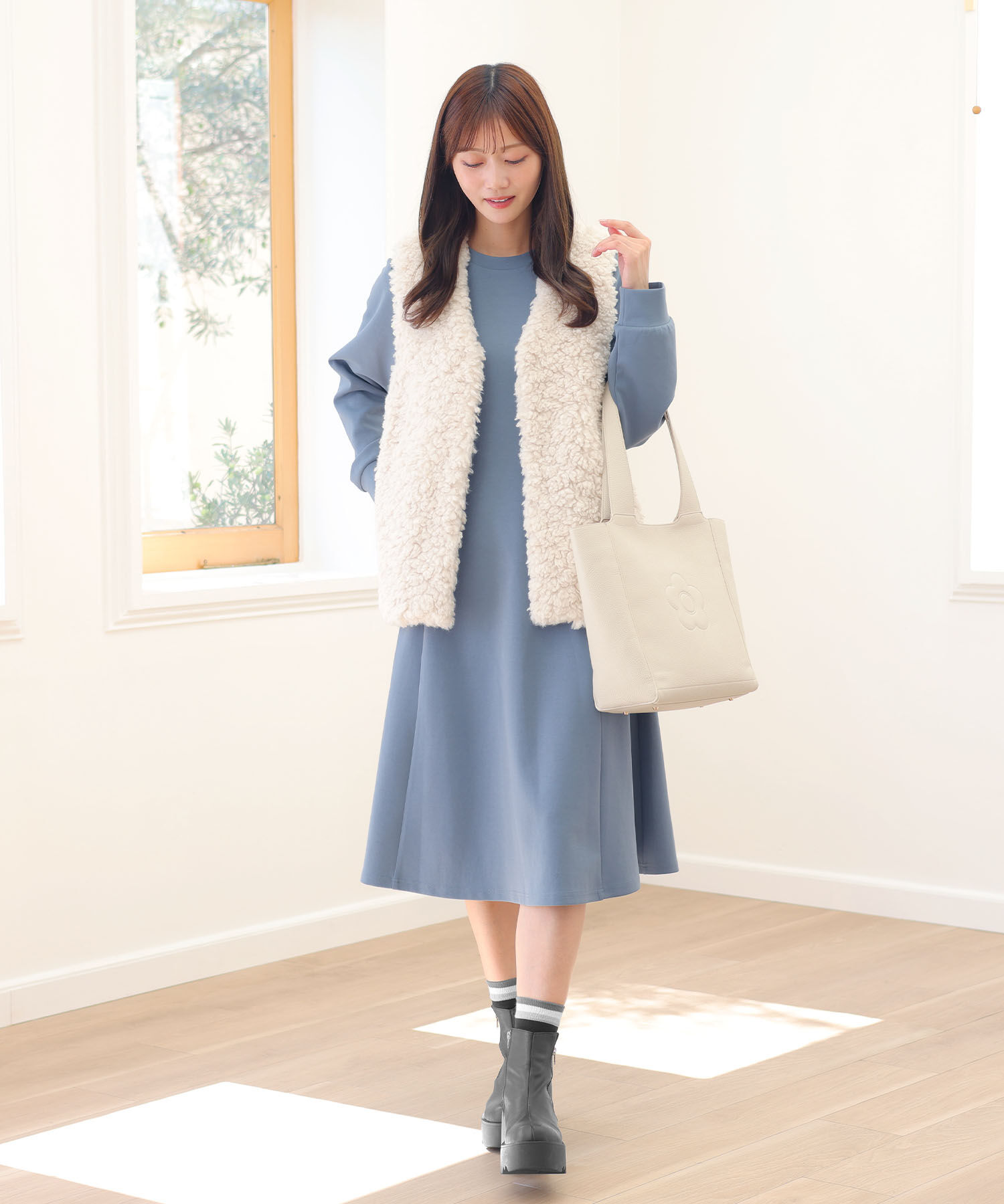 MARY QUANT「インナースエードデイジー トート」|トートバッグ|