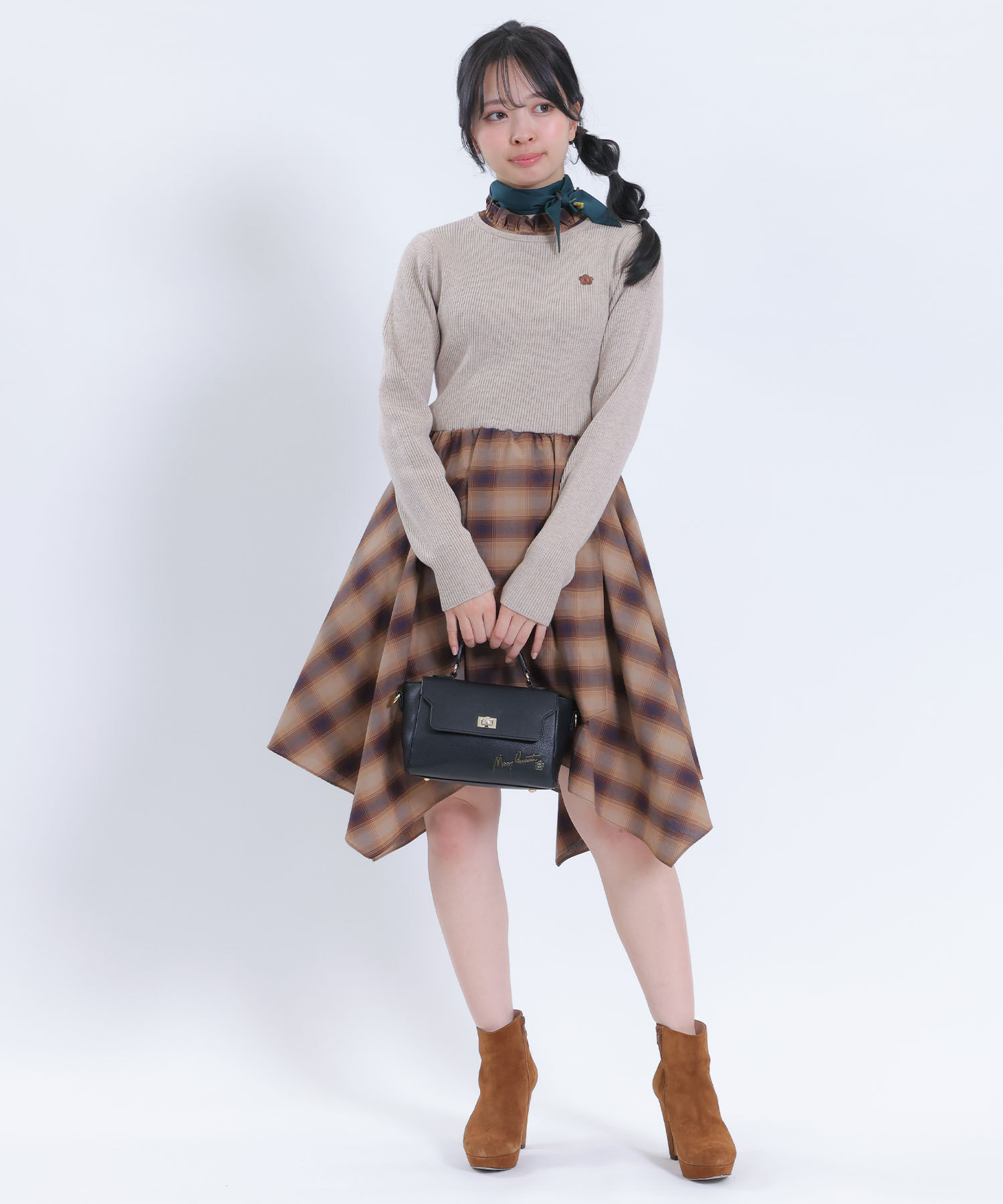 MARY QUANT「メタルサインロゴ 2WAYショルダー」|ショルダー・メッセンジャー|