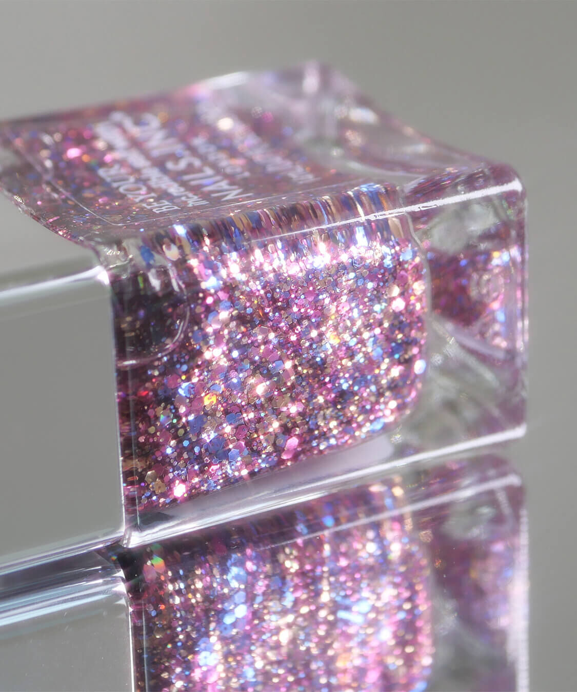 NAILS INC「SUPER SEQUINS」|ネイルカラー|
