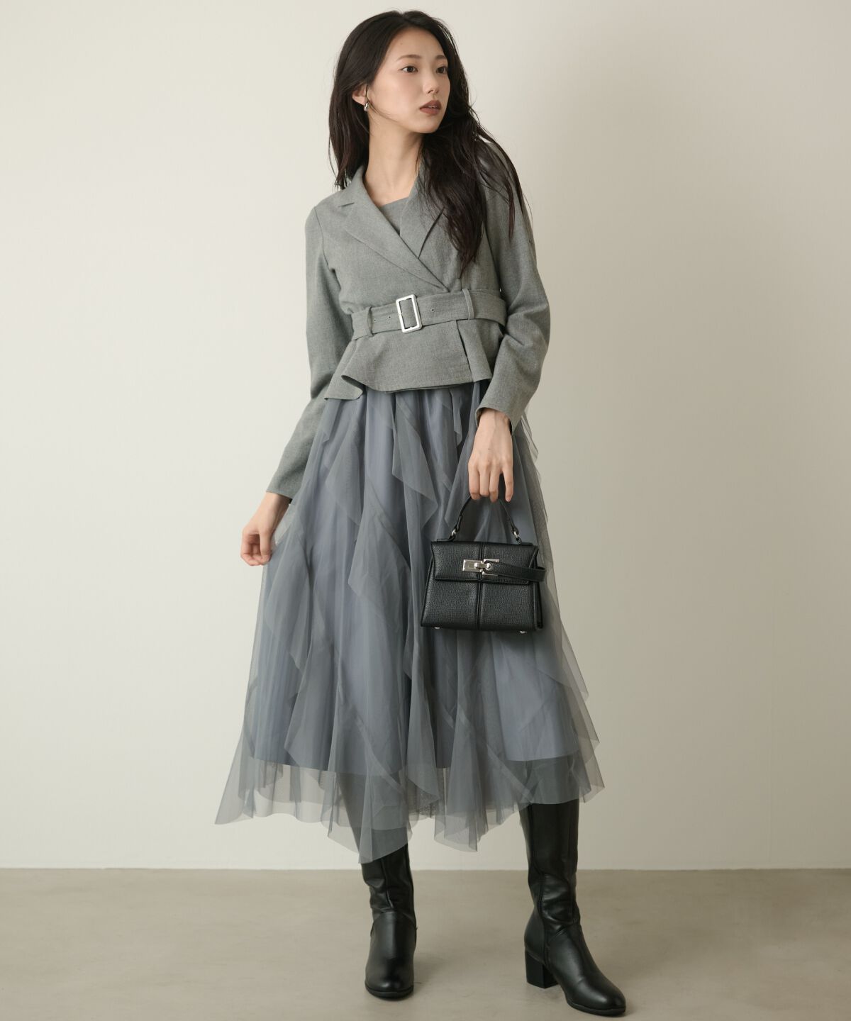 アンドクチュール「ペプラムレイヤードラッフルフリル長袖ワンピース」|ワンピース|