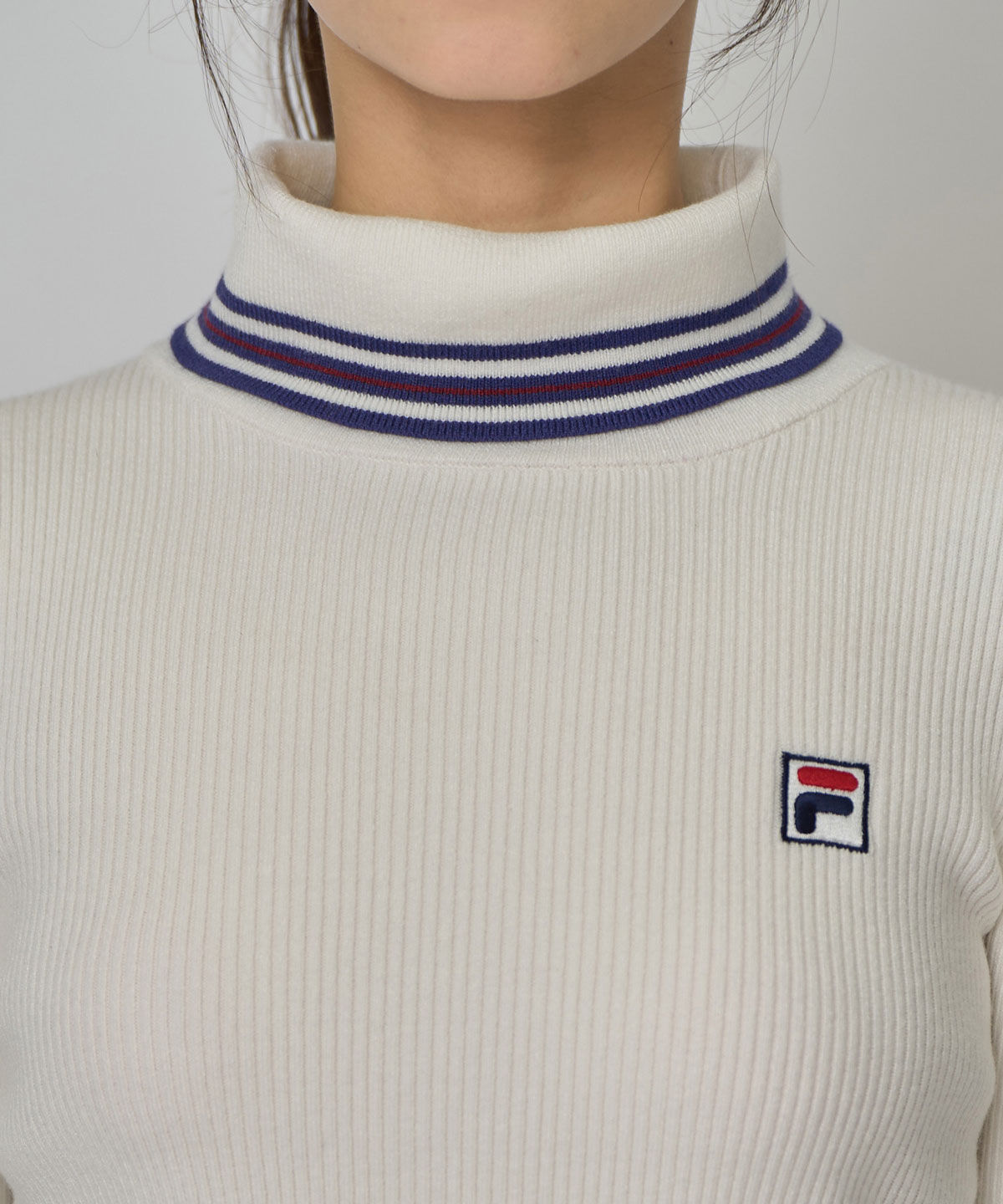 REDYAZEL「［FILA&times;REDYAZEL］ラインタートルニットプルオーバー」|ニット・セーター|