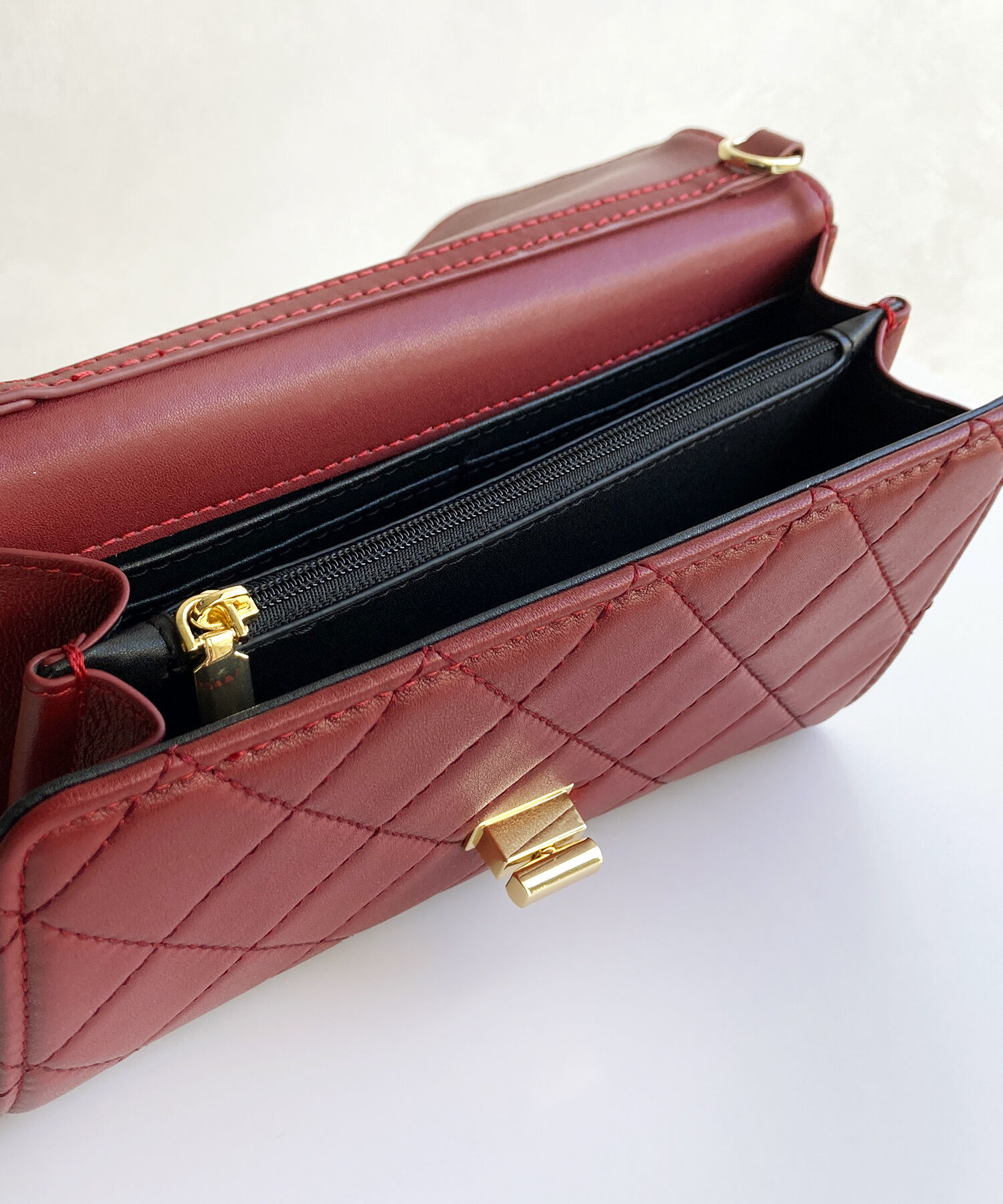 ORiental TRaffic「【BAG】キルティングお財布バッグ/BA-238 トレンド 人気 フェミニン カジュアル」|ショルダー・メッセンジャー|