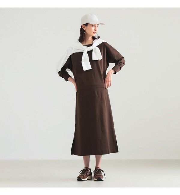 BEAMS SELECTION for WOMEN「【別注】スタイリスト佐藤佳菜子 &times; SLOANE / 淑女のロンT ワンピース」|ワンピース|BROWN