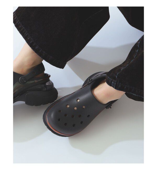 BEAMS SELECTION for WOMEN「crocs / スーパー ベイ クロッグ」|サンダル|BLACK_SAND
