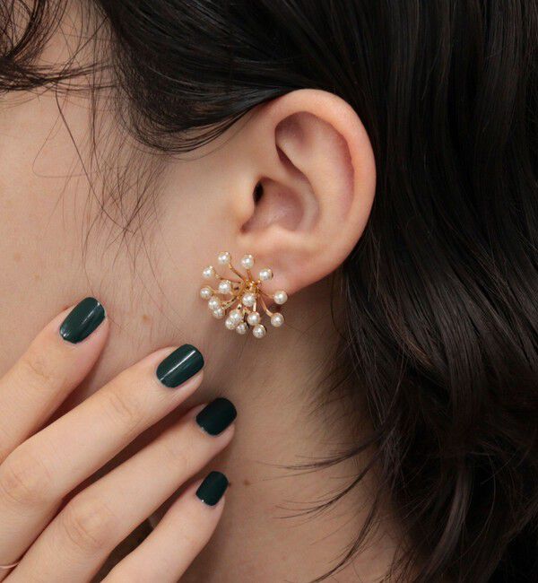 fredy emue「パールハナビピアス」|ピアス|