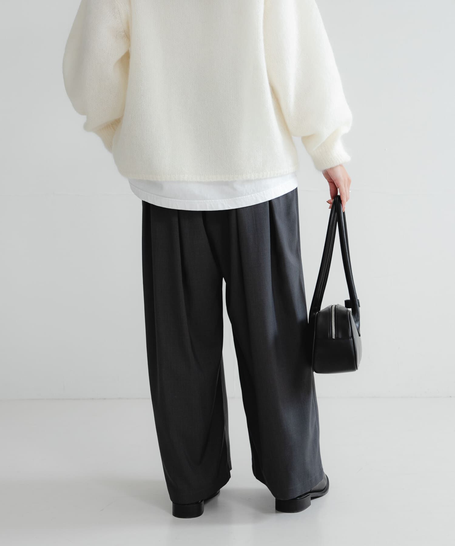 URBAN RESEARCH「ストレッチタックギャザーワイドパンツ」|その他|