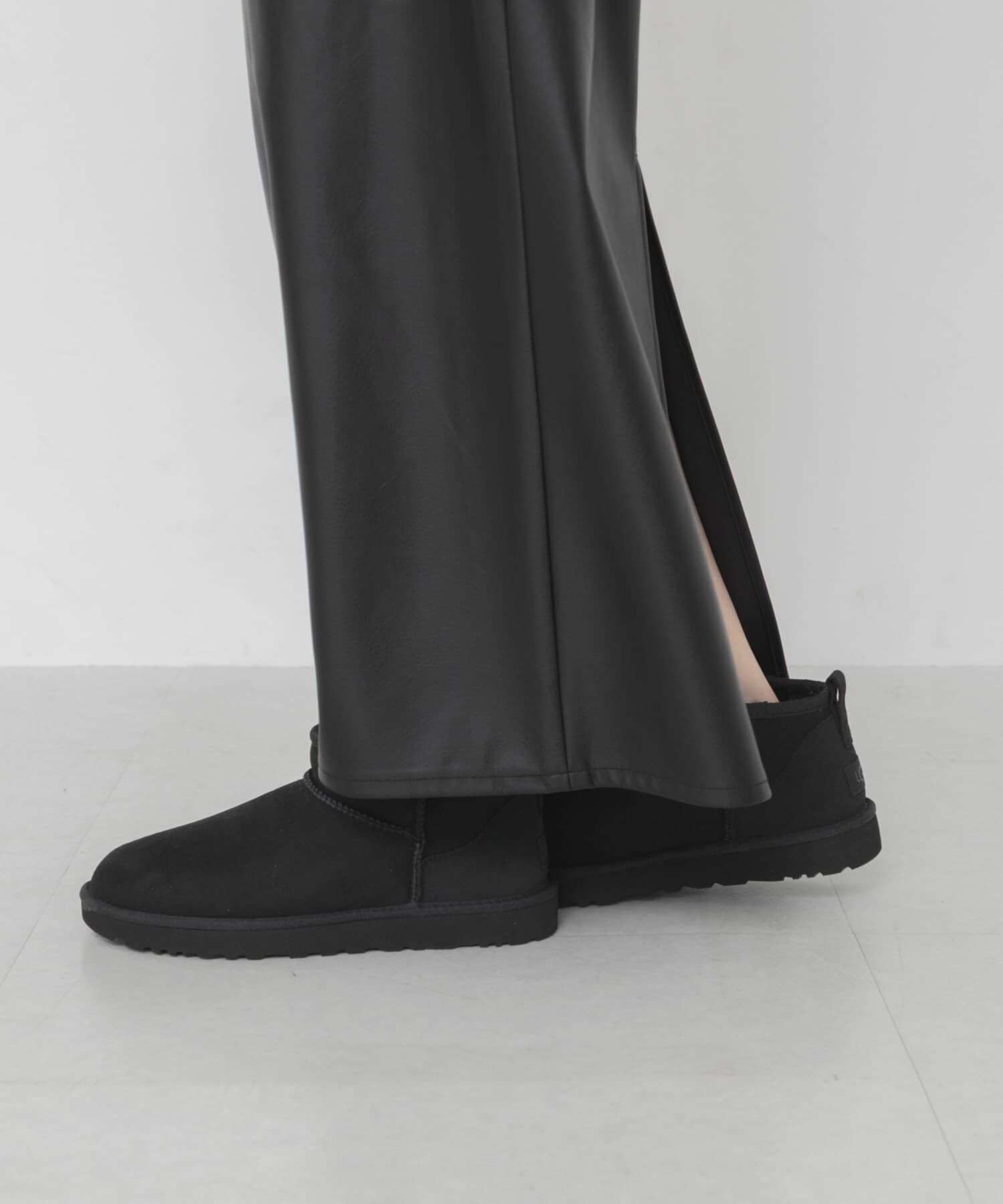 URBAN RESEARCH「『WEB限定』UGG　CLASSIC ULTRA MINI」|ショートブーツ|