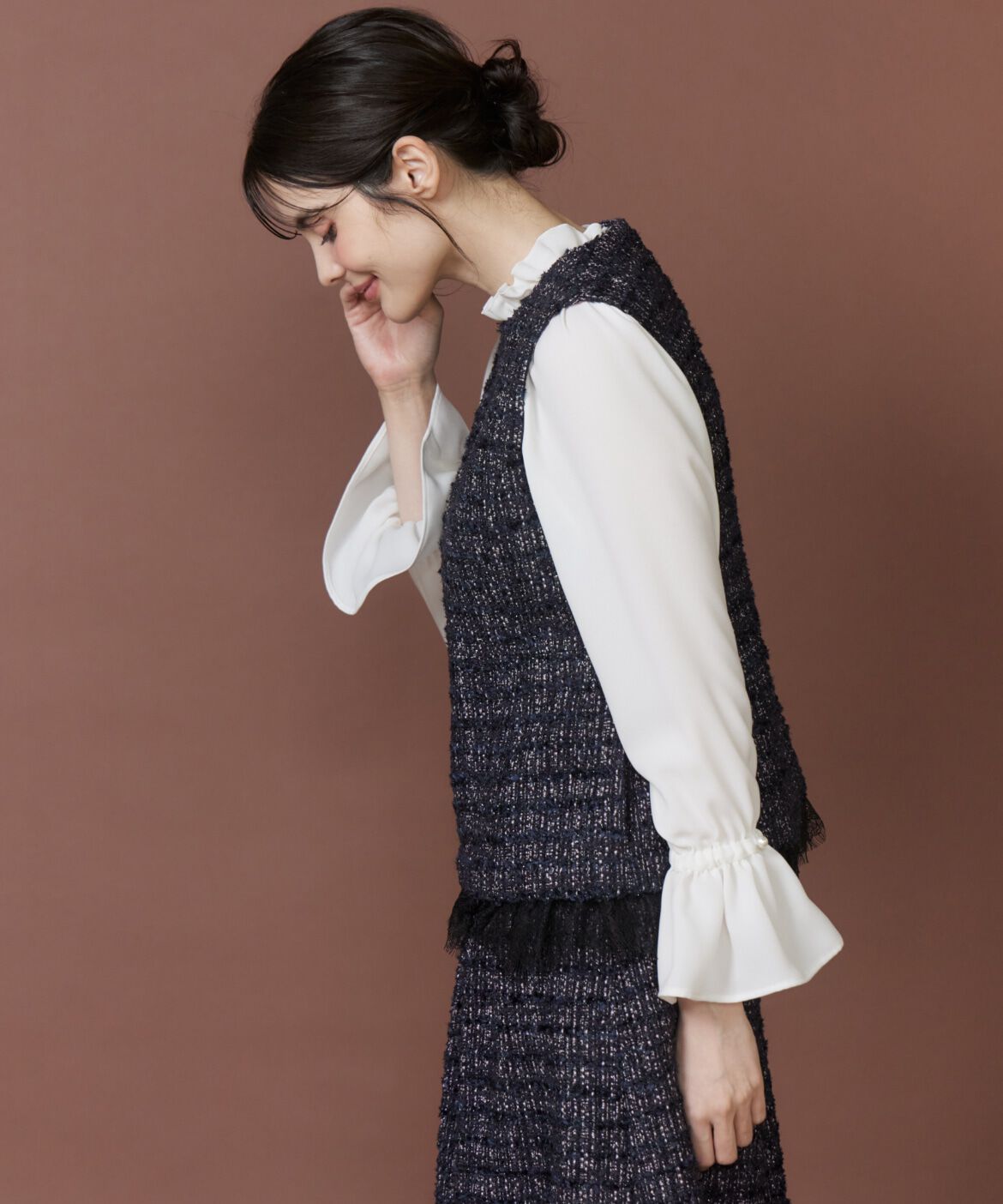 Maglie le cassetto「《ﾌﾟﾗｽｻｲｽﾞ》ﾌｨﾙﾑﾂｨｰﾄﾞｼﾞﾚ|ｼﾝﾌﾟﾙ服に重ねるだ」|ダウンベスト・ベスト|