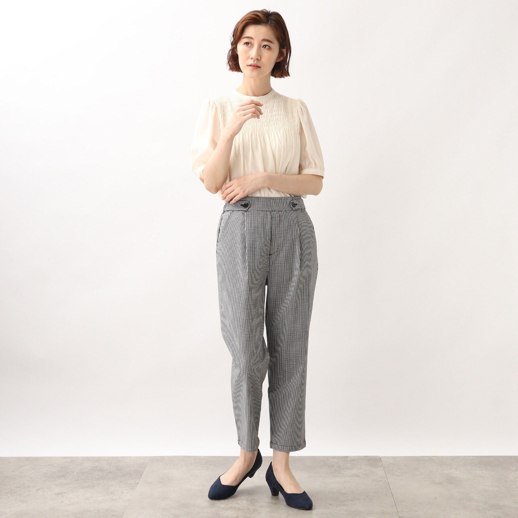 grove「【ふわっと心地よい足入れ】やわここち(R)Vカットパンプス」|パンプス|
