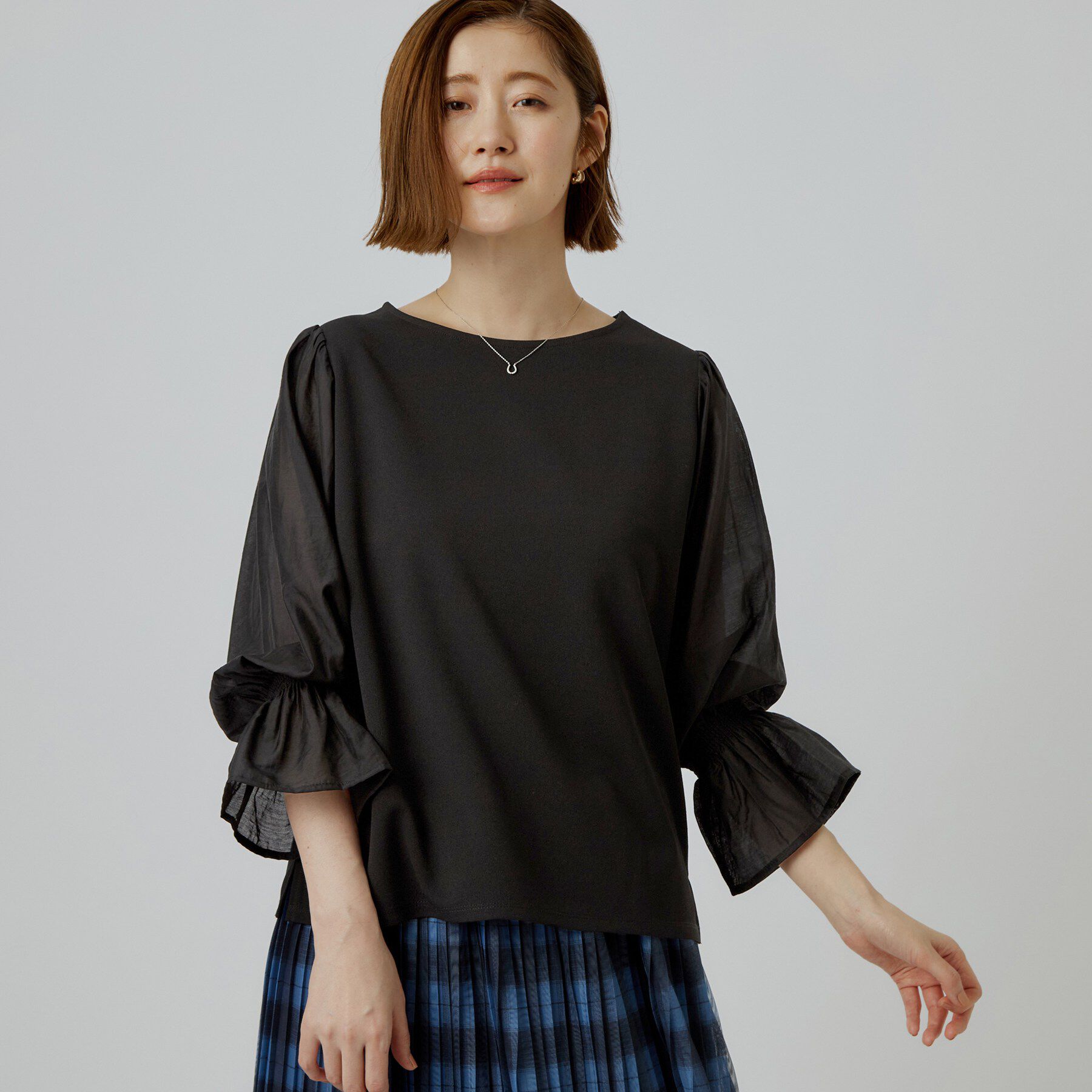 grove「異素材のふんわり袖で着映える キャンディースリーブトップス」|Tシャツ・カットソー|